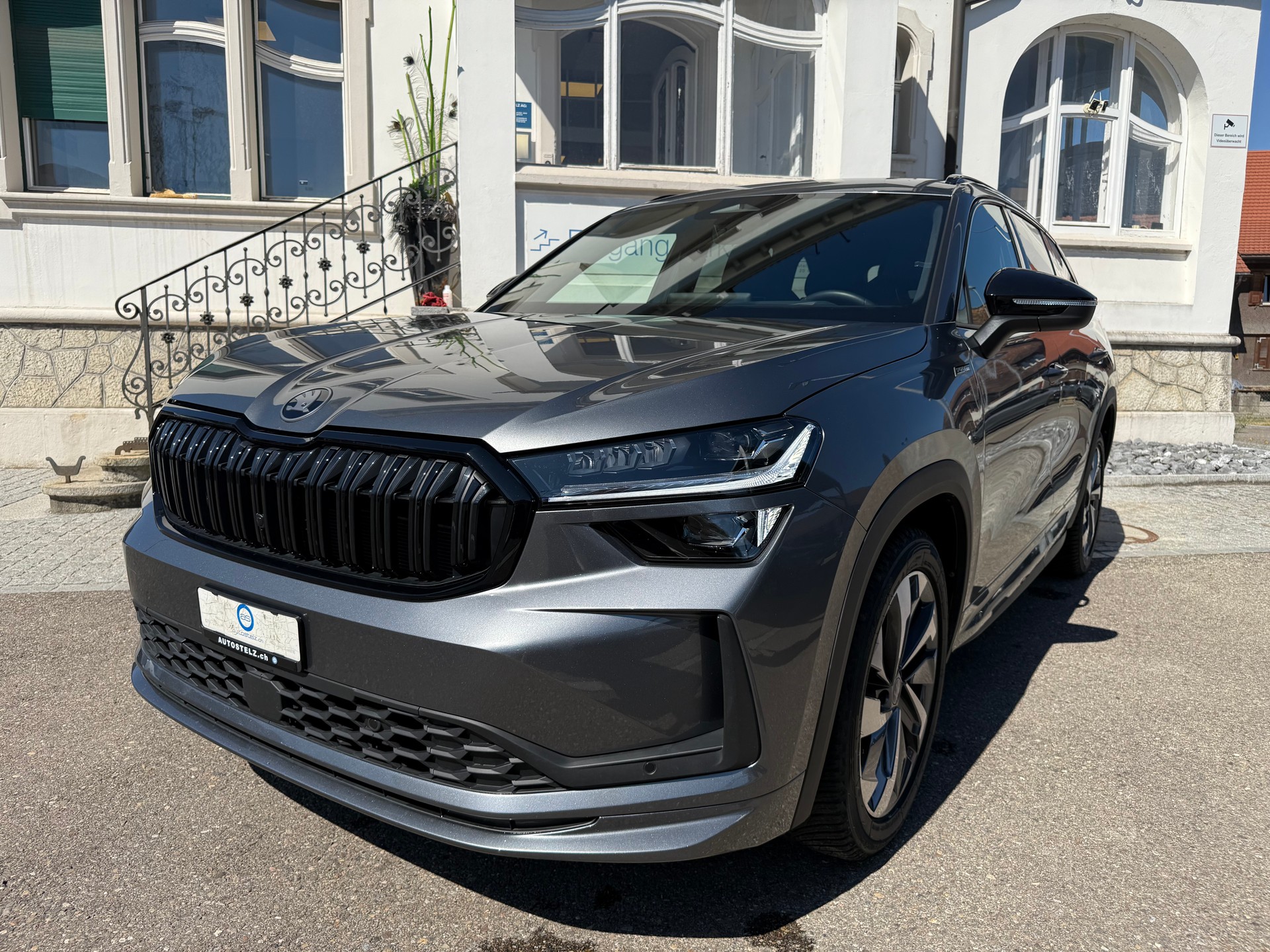 SKODA Kodiaq 2.0 TSI SportLine 4x4 7 SITZER-showroom-element-1