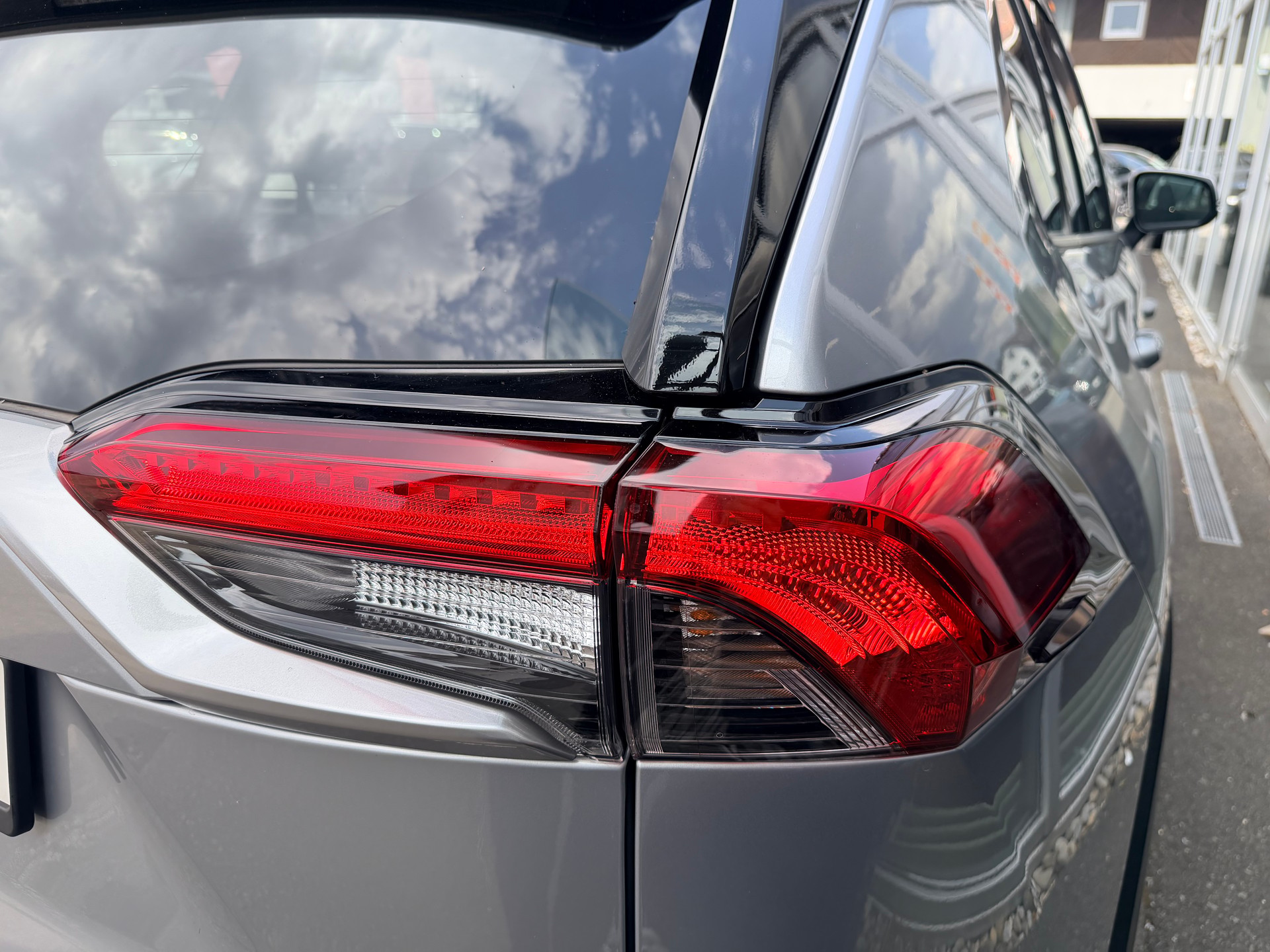 TOYOTA RAV-4 2.5 HSD Trend e-CVT 4WD-image-7