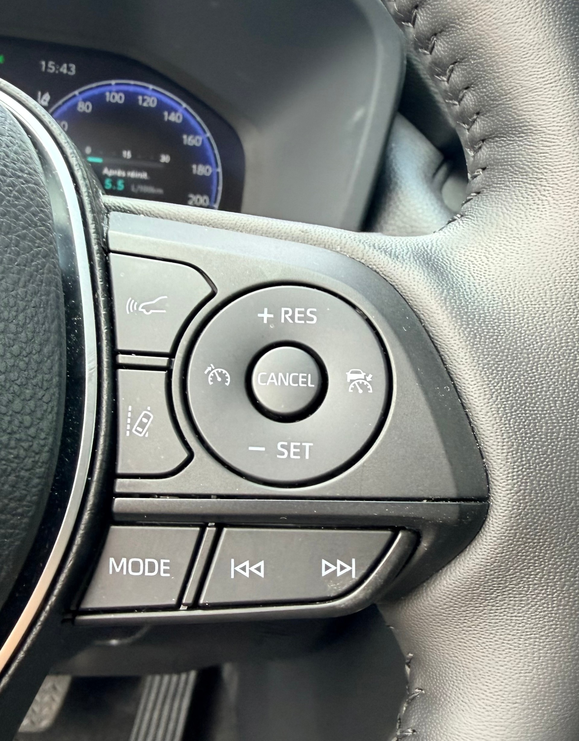 TOYOTA RAV-4 2.5 HSD Trend e-CVT 4WD-image-19
