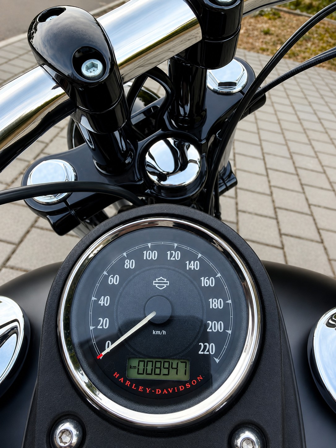 HARLEY-DAVIDSON FXDBC Dyna Street Bob Special 103 ABS-image-4