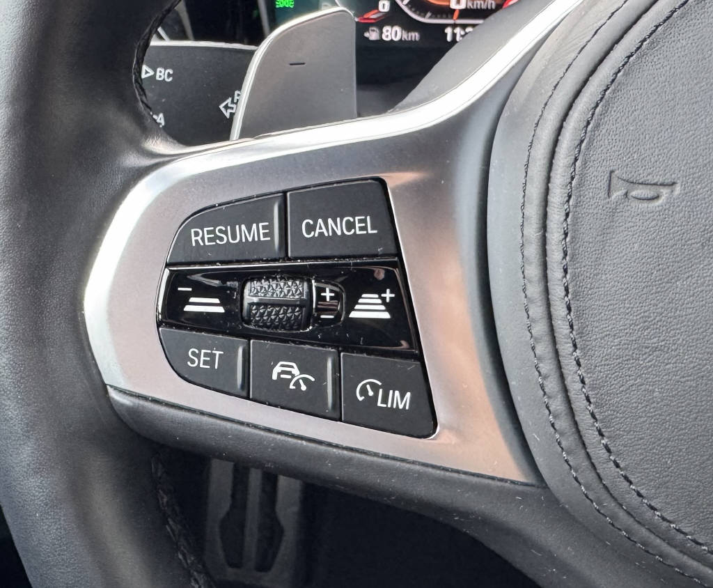 BMW M240i xDrive Steptronic-image-13