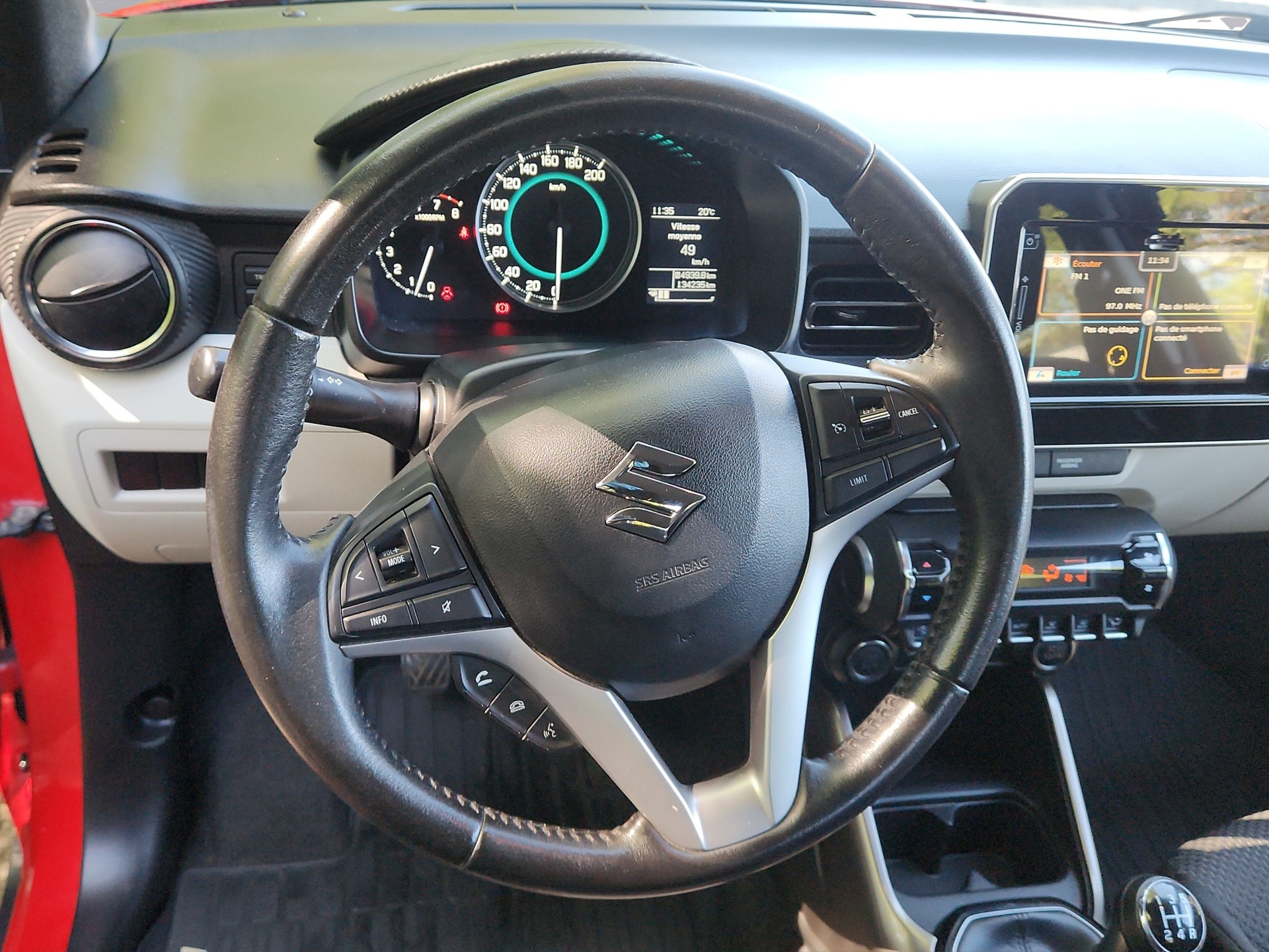 SUZUKI Ignis 1.2i Compact Top Hybrid 4x4-image-9