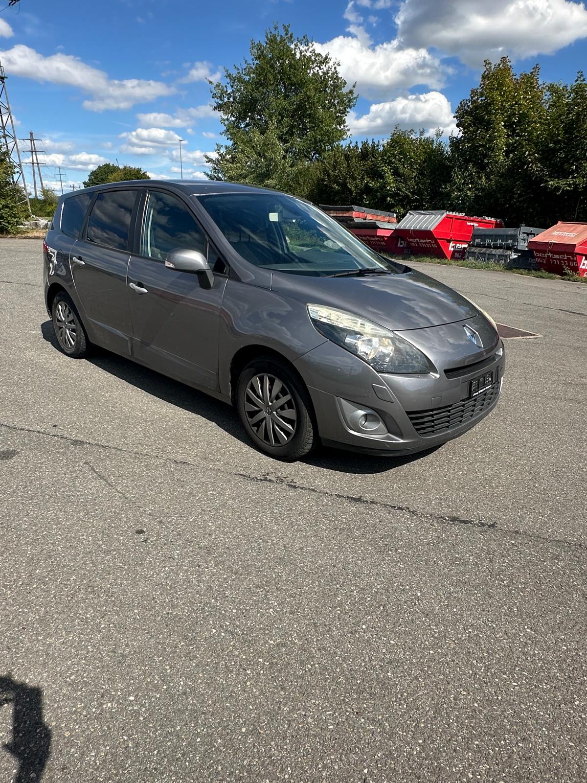 RENAULT Grand Scénic 1.9 dCi Dynamique