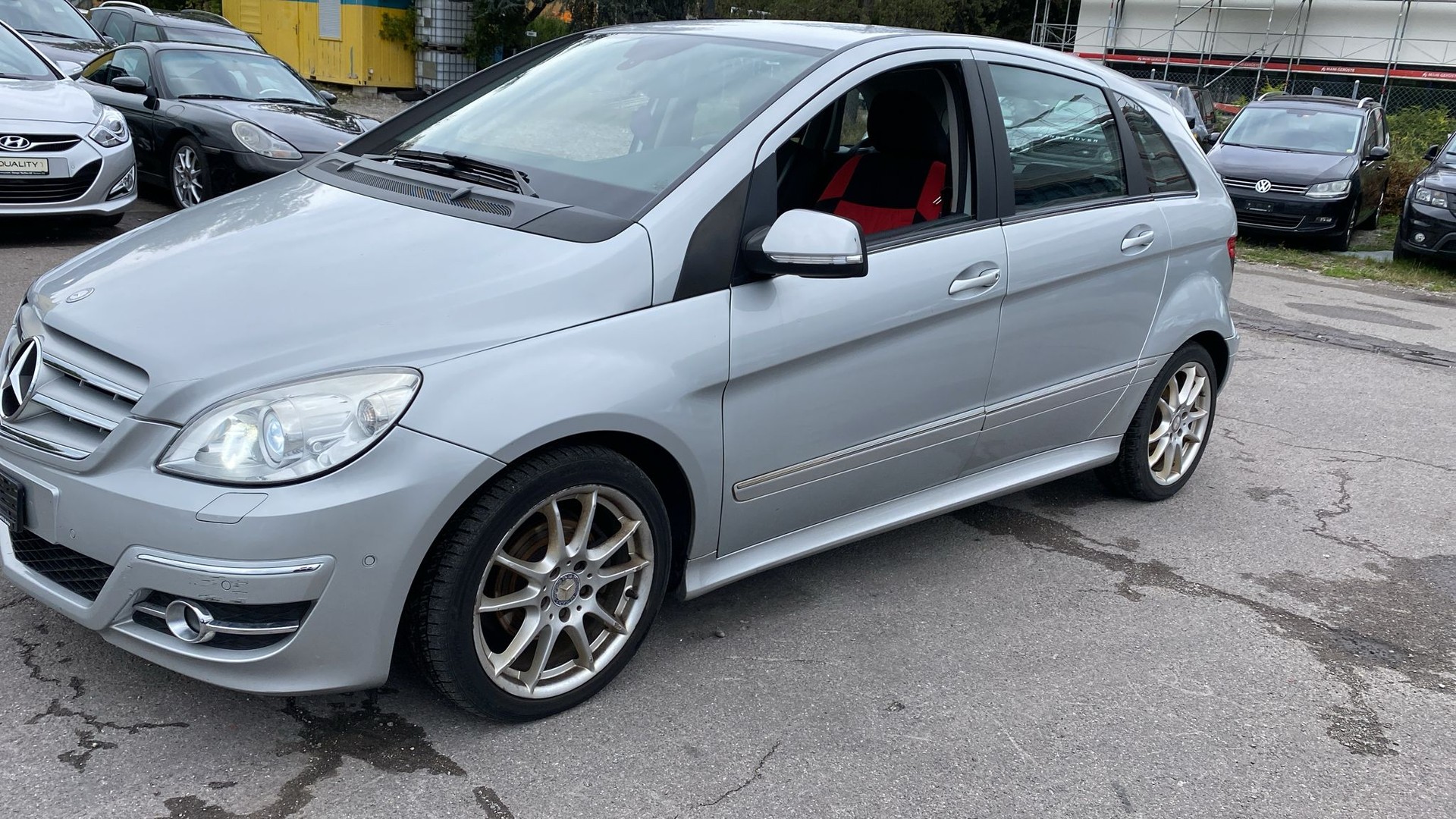 MERCEDES-BENZ B 180 My Star Autotronic-image-2