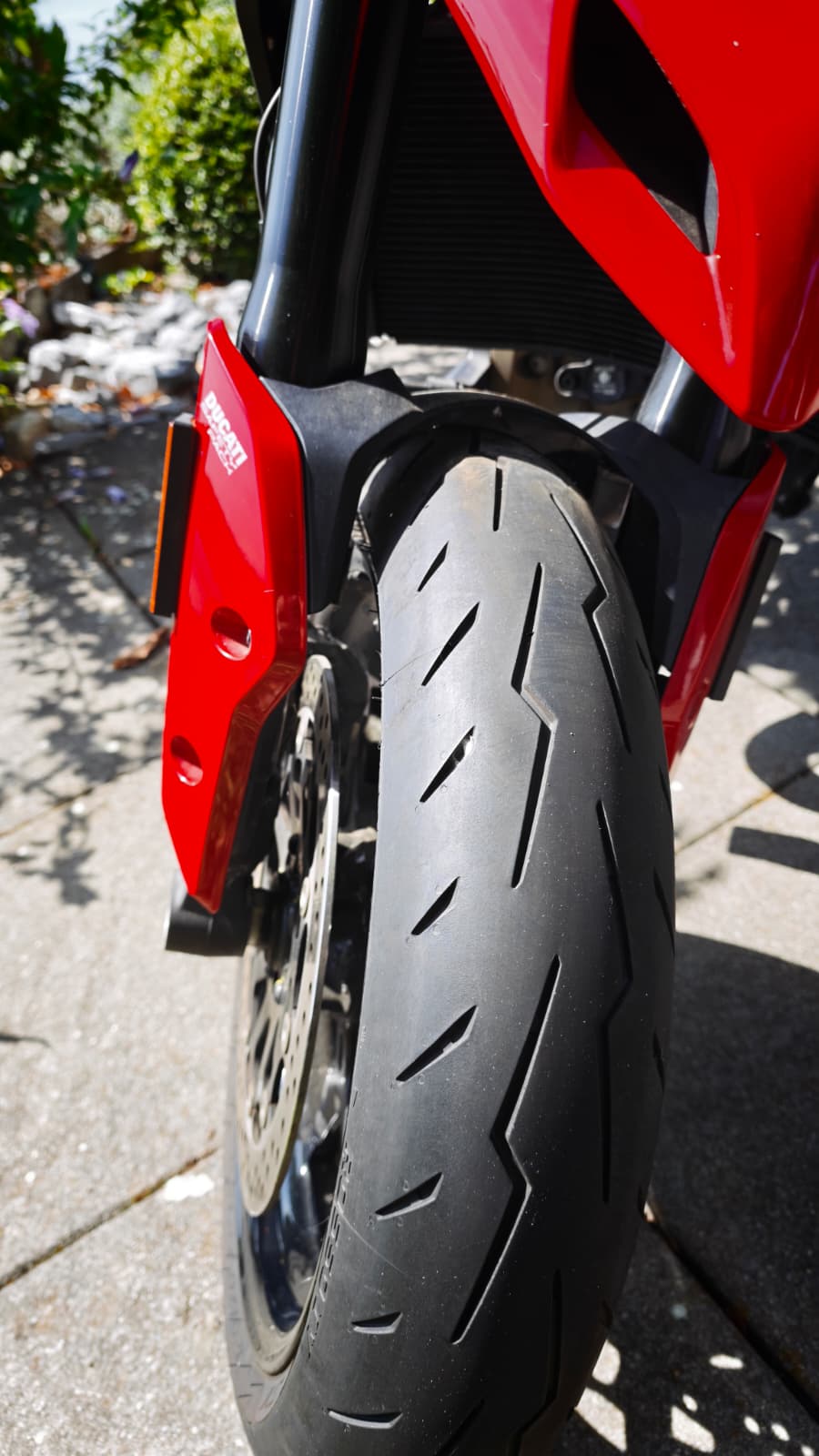 DUCATI Hypermotard 950-image-4