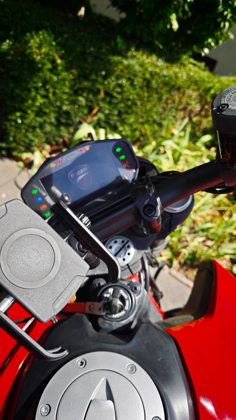 DUCATI Hypermotard 950-image-3