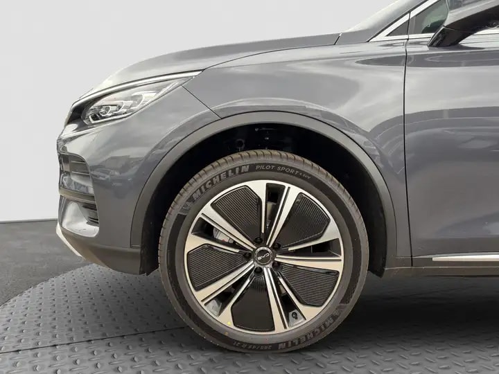 BYD Tang Flagship 4 x 4 / 7-Sitzer-image-8
