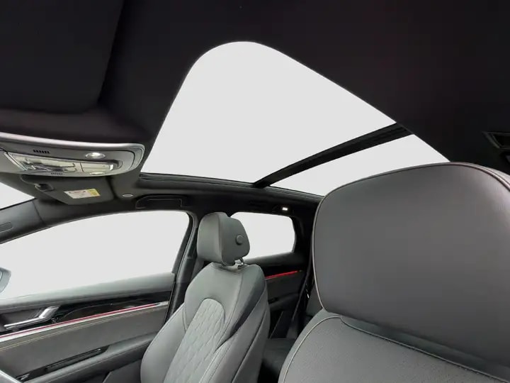BYD Tang Flagship 4 x 4 / 7-Sitzer-image-9