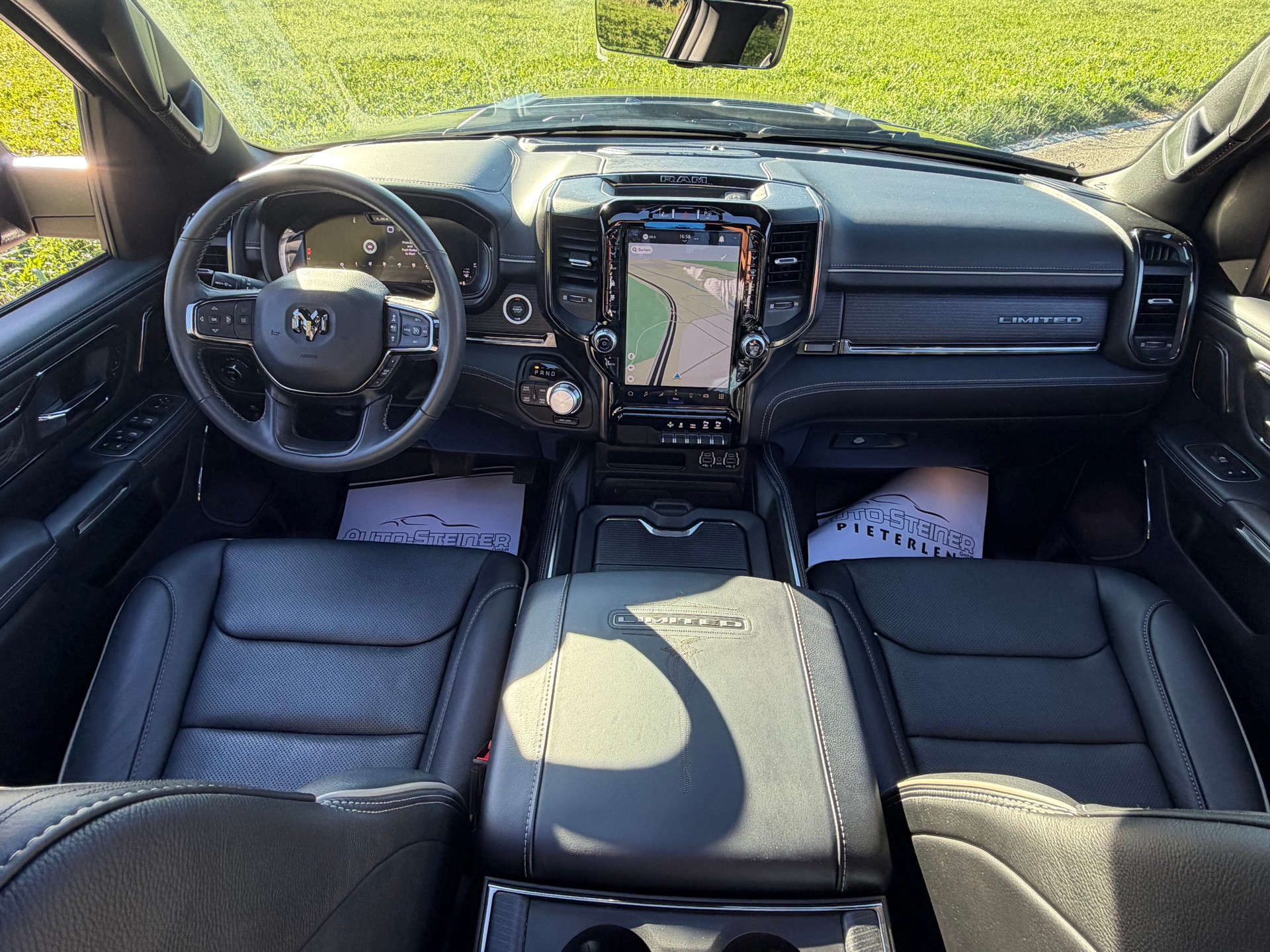 DODGE RAM LIMITED !! V8 5,7 400 PS CREW CAB "NEUSTES MODELL" VOLL OPTIONEN. INKL. LUFTFEDERUNG + AHK 3500 KG. MIT RAM BOX.-image-45