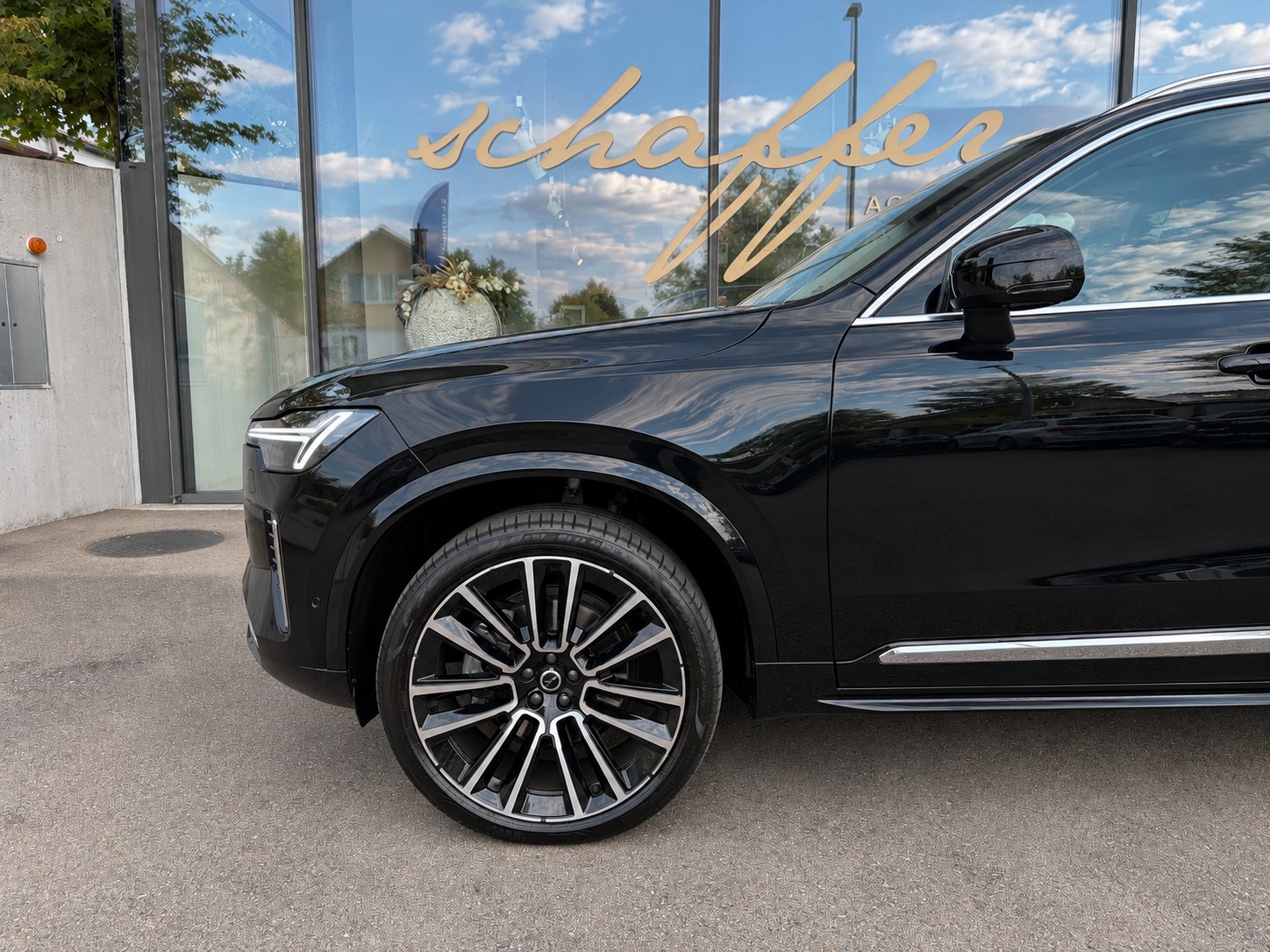 VOLVO XC90 B5 Benzin Mild Hybrid AWD Ultra Bright Geartronic *Bowers&Wilkins*-image-5