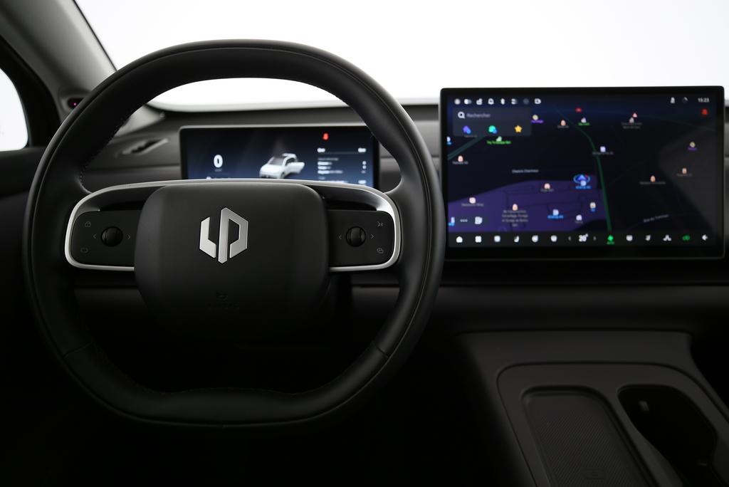 LEAPMOTOR C10 Design-image-5