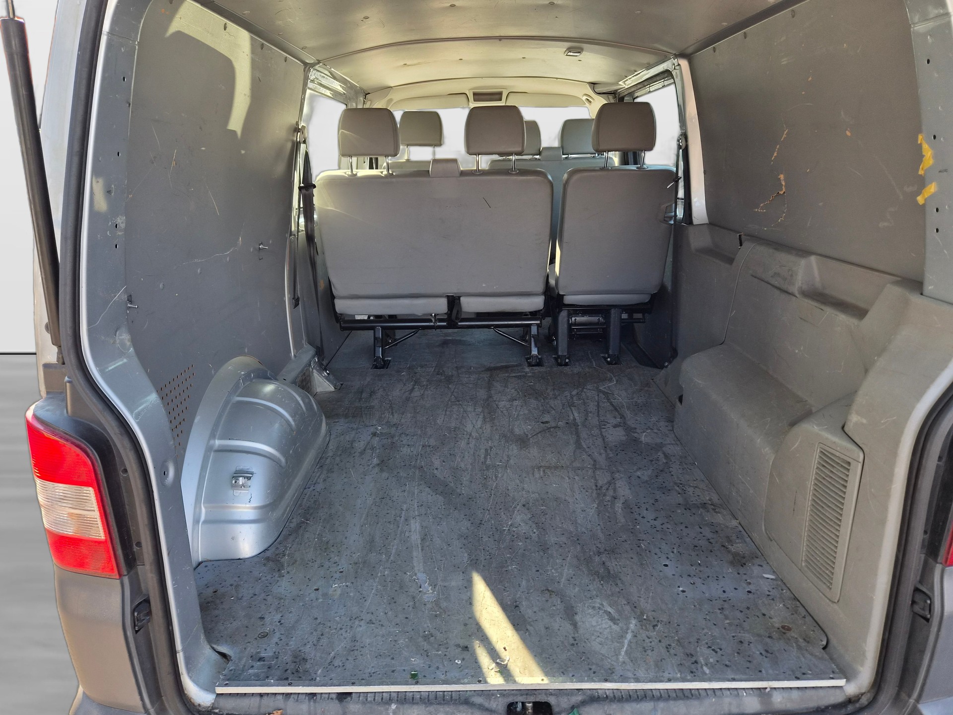 VW T5 2.0 TDI BMT 4Motion-image-7