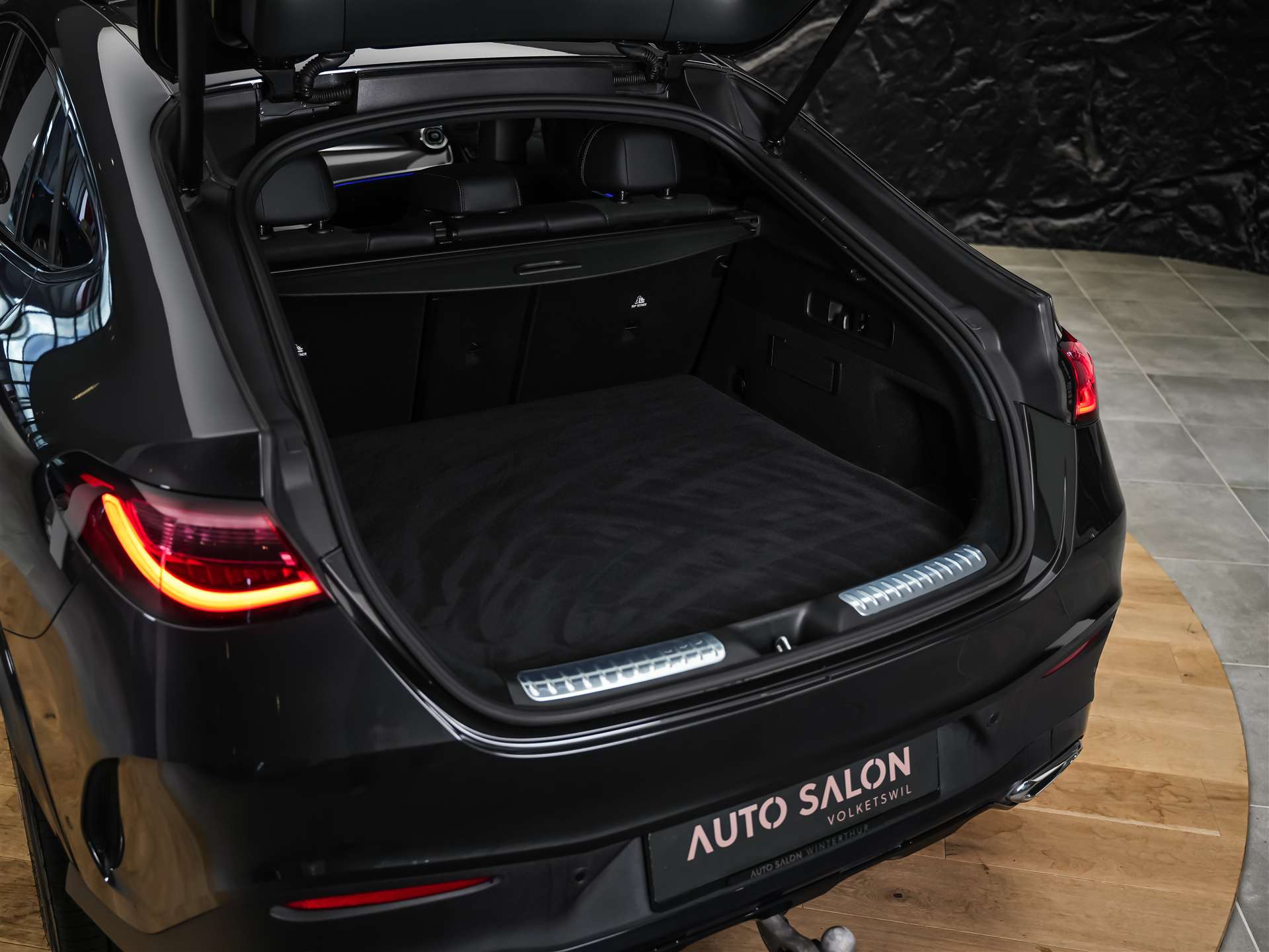 MERCEDES-BENZ GLC Coupé 220 d 4Matic AMG Line 9G-Tronic *Werksgarantie*21" Felgen*360° Kamera*AHK*-image-45
