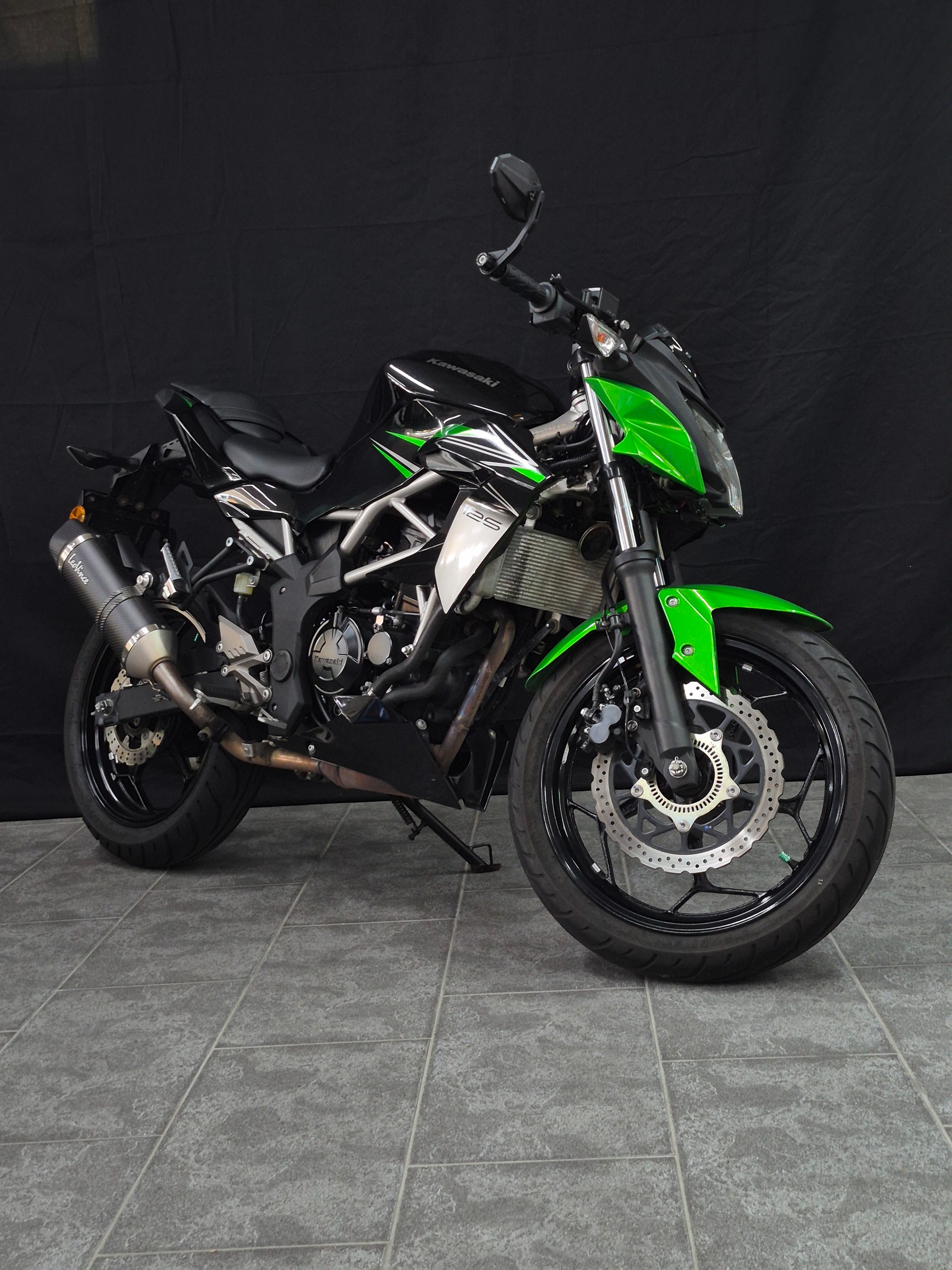 KAWASAKI Z 125-image-11