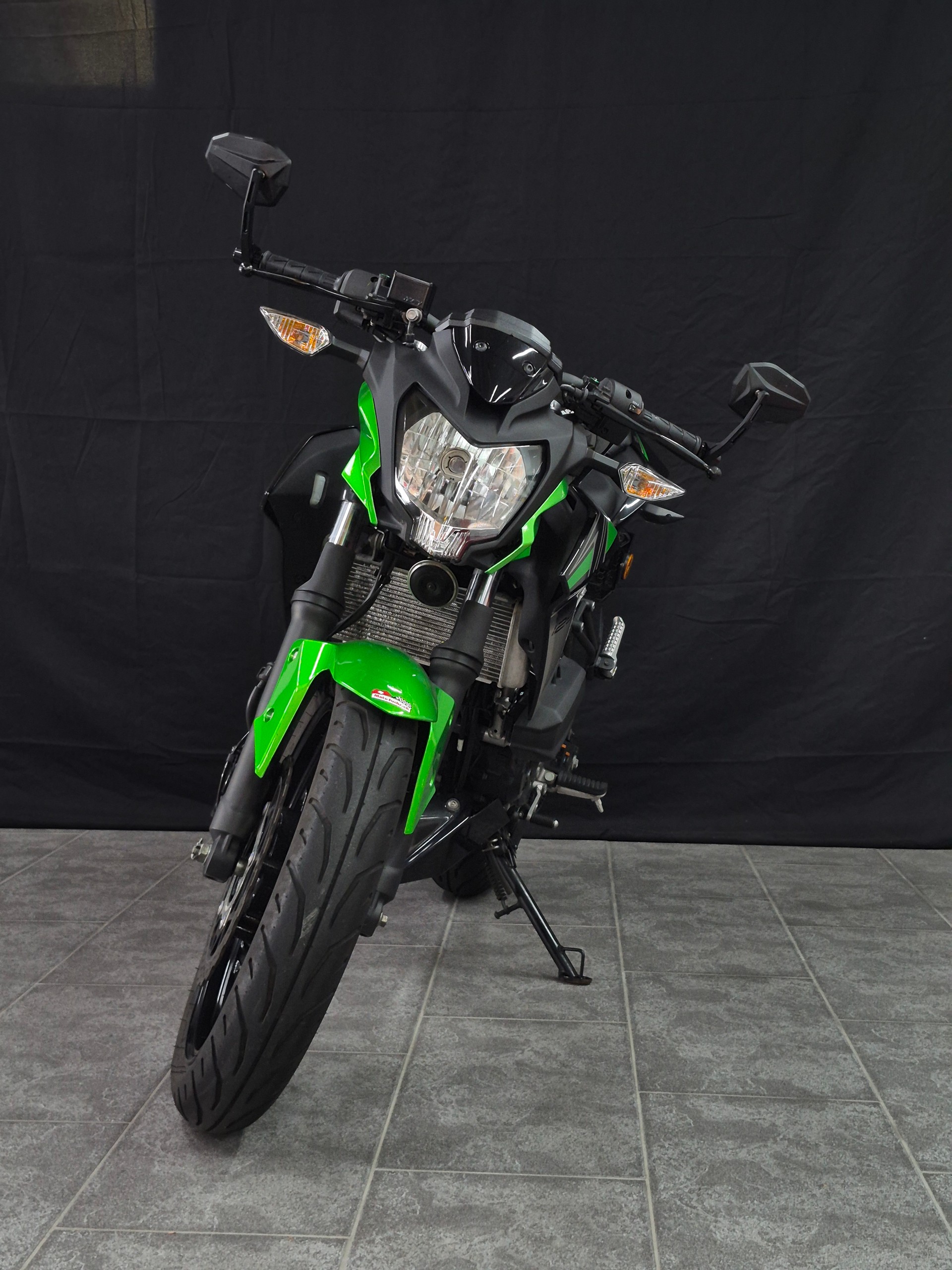 KAWASAKI Z 125-image-7