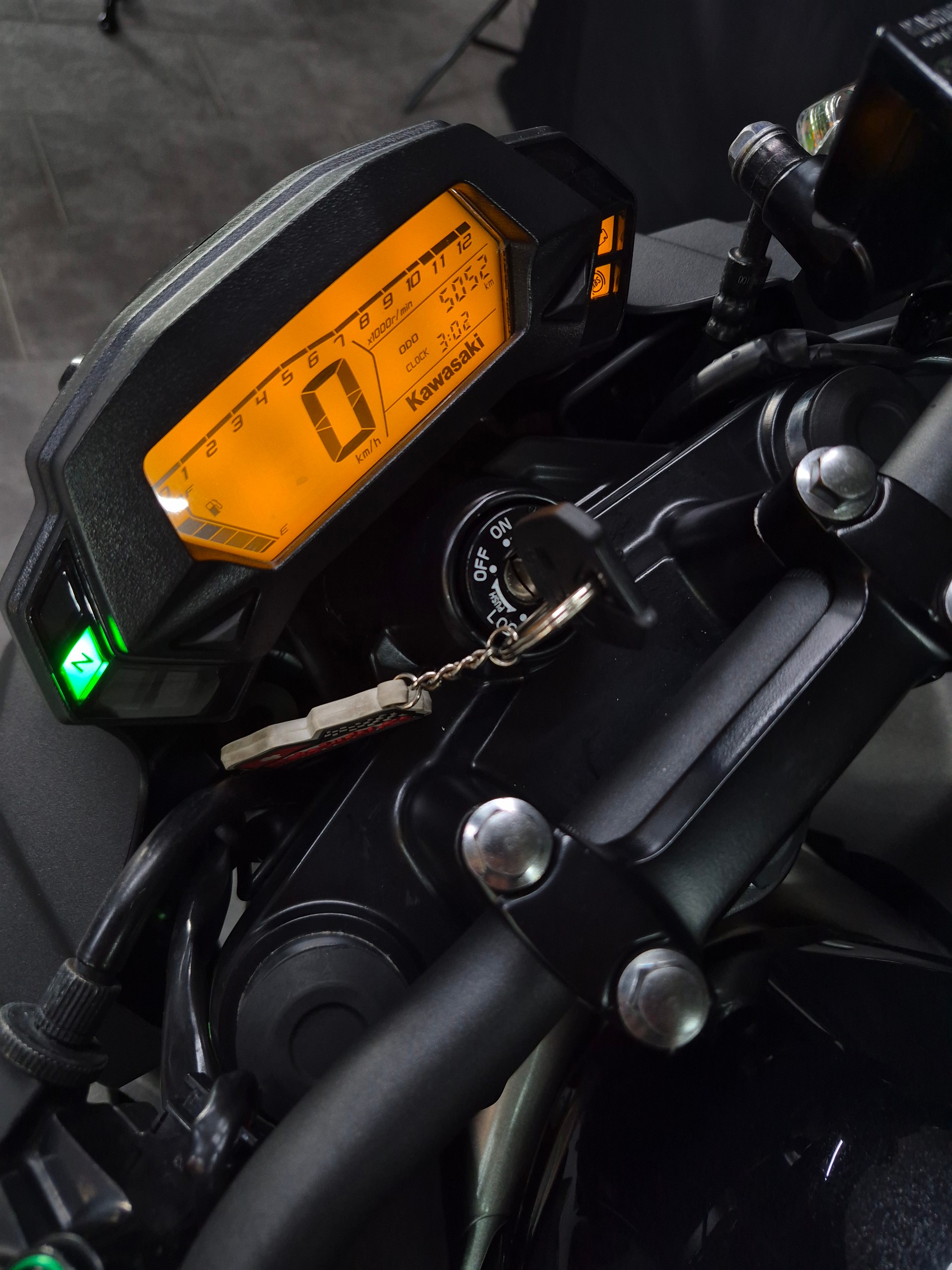 KAWASAKI Z 125-image-15