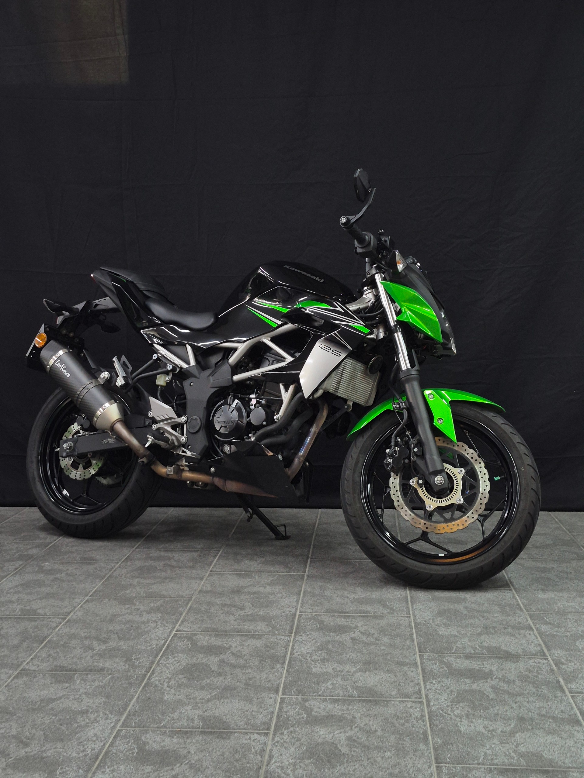 KAWASAKI Z 125-image-12