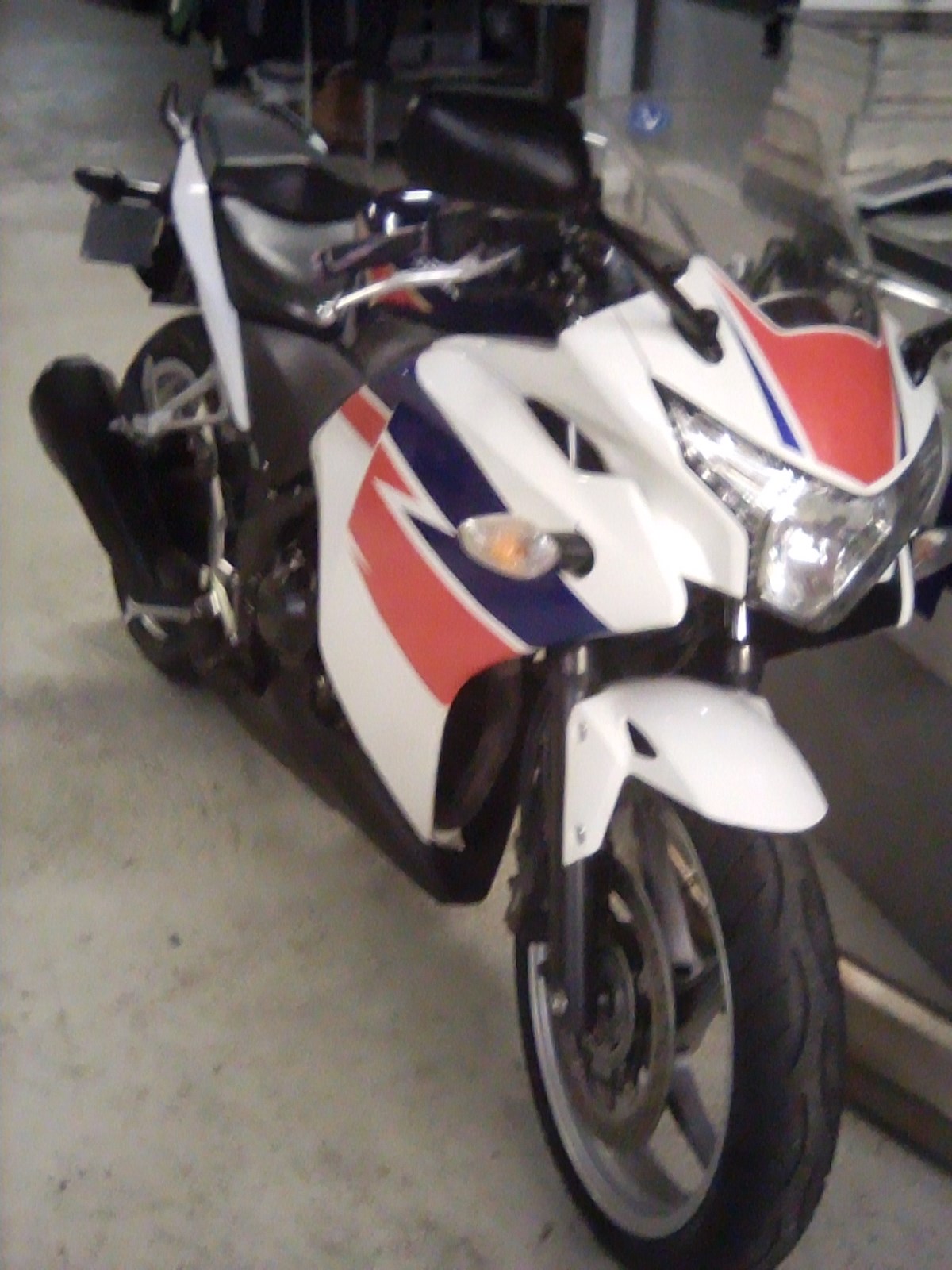 HONDA CBR 250 RA-image-3