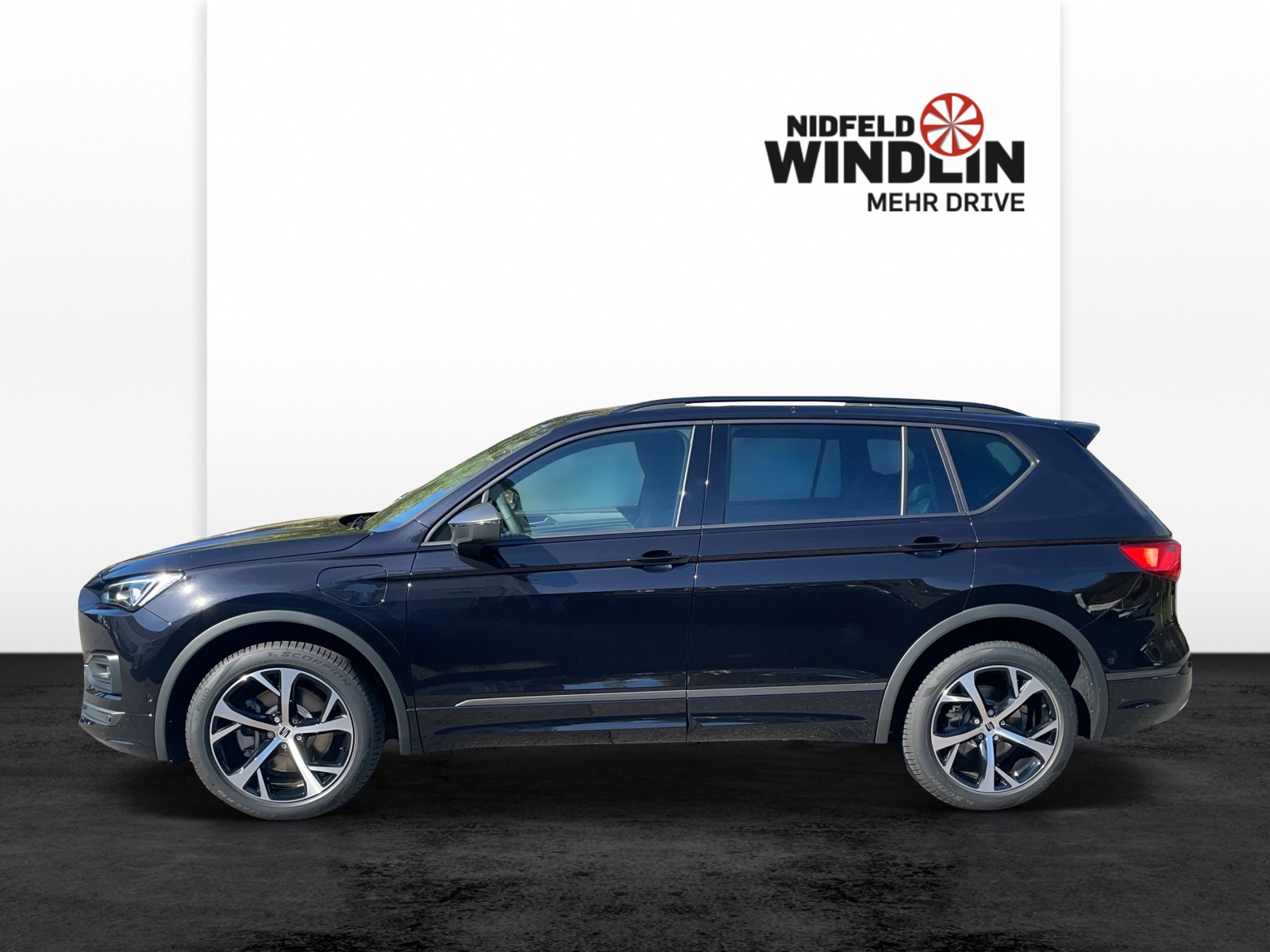 SEAT Tarraco e-Hybrid-showroom-element-2