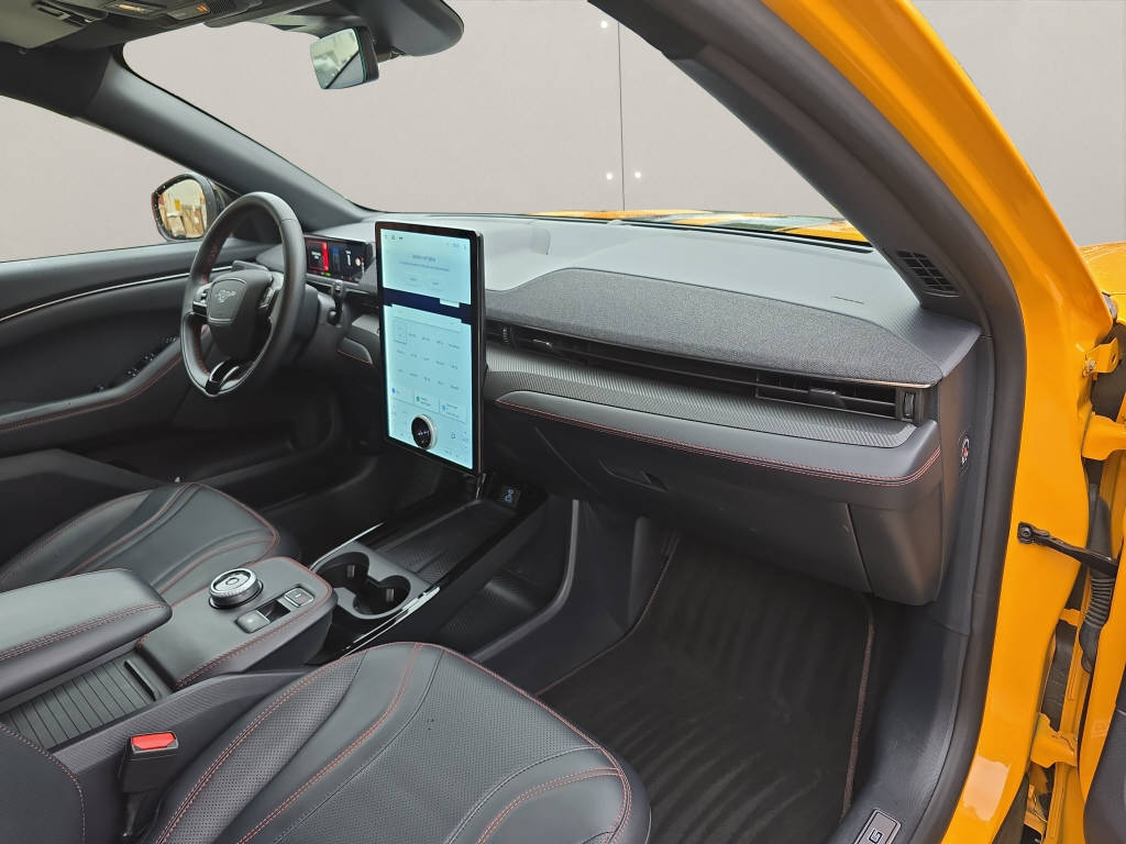 FORD Mustang Mach-E Extended 4x4 99kWh-image-7