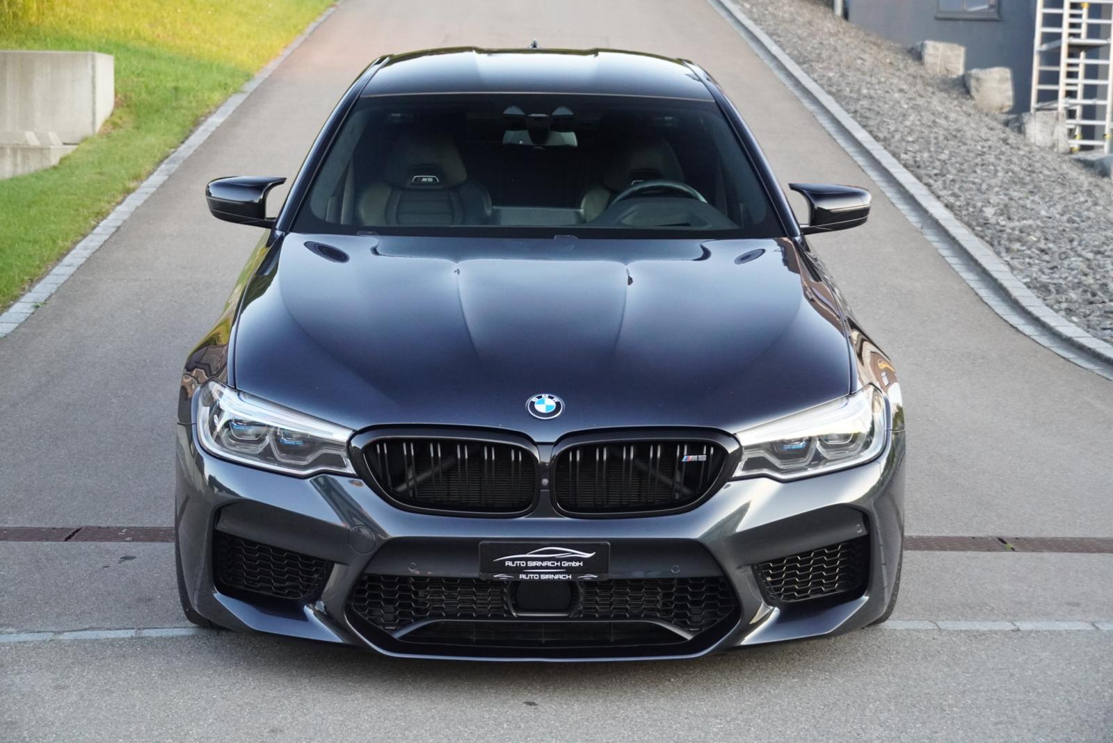 BMW M5 xDrive Competition Drivelogic Singapur Grau-image-4