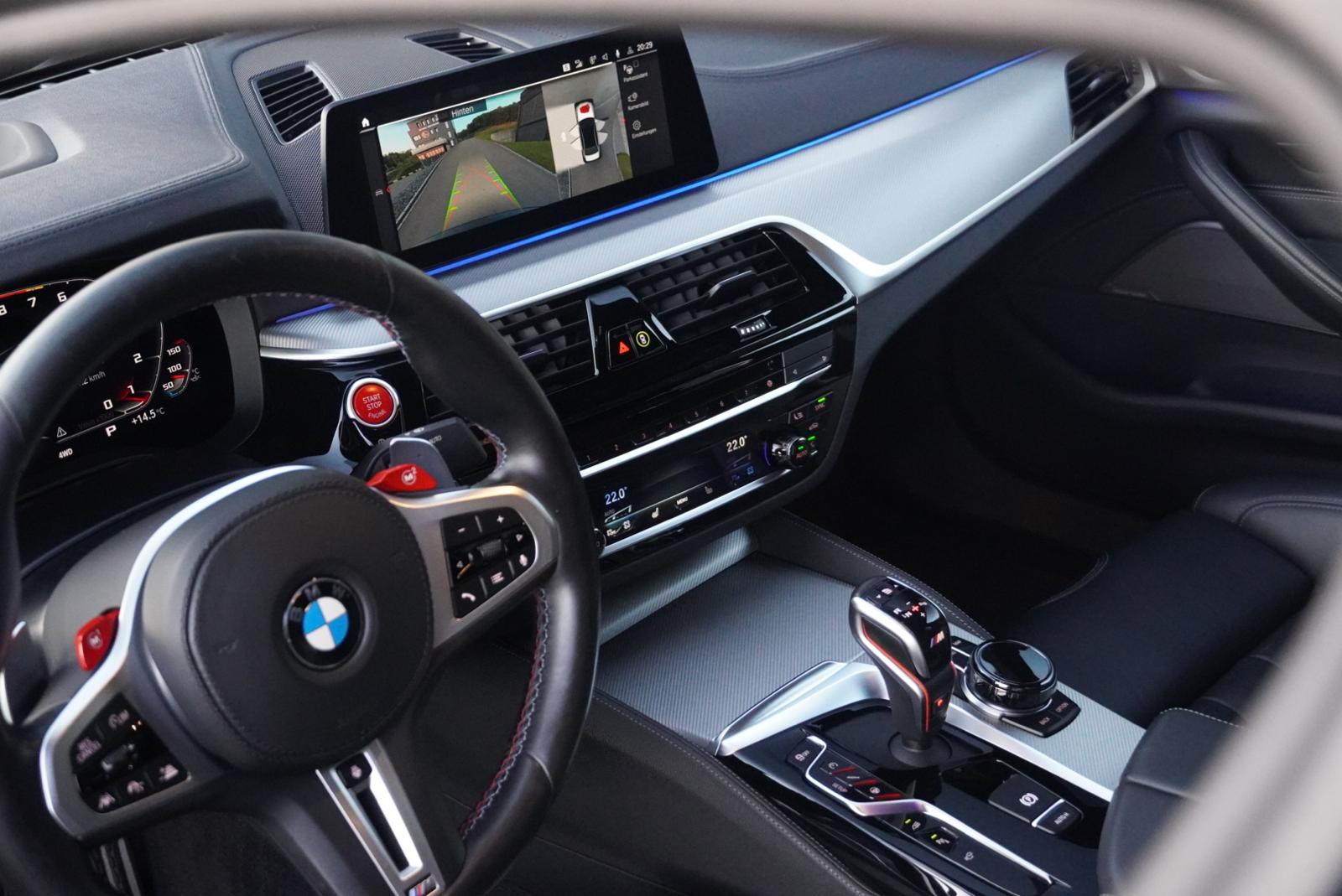 BMW M5 xDrive Competition Drivelogic Singapur Grau-image-11