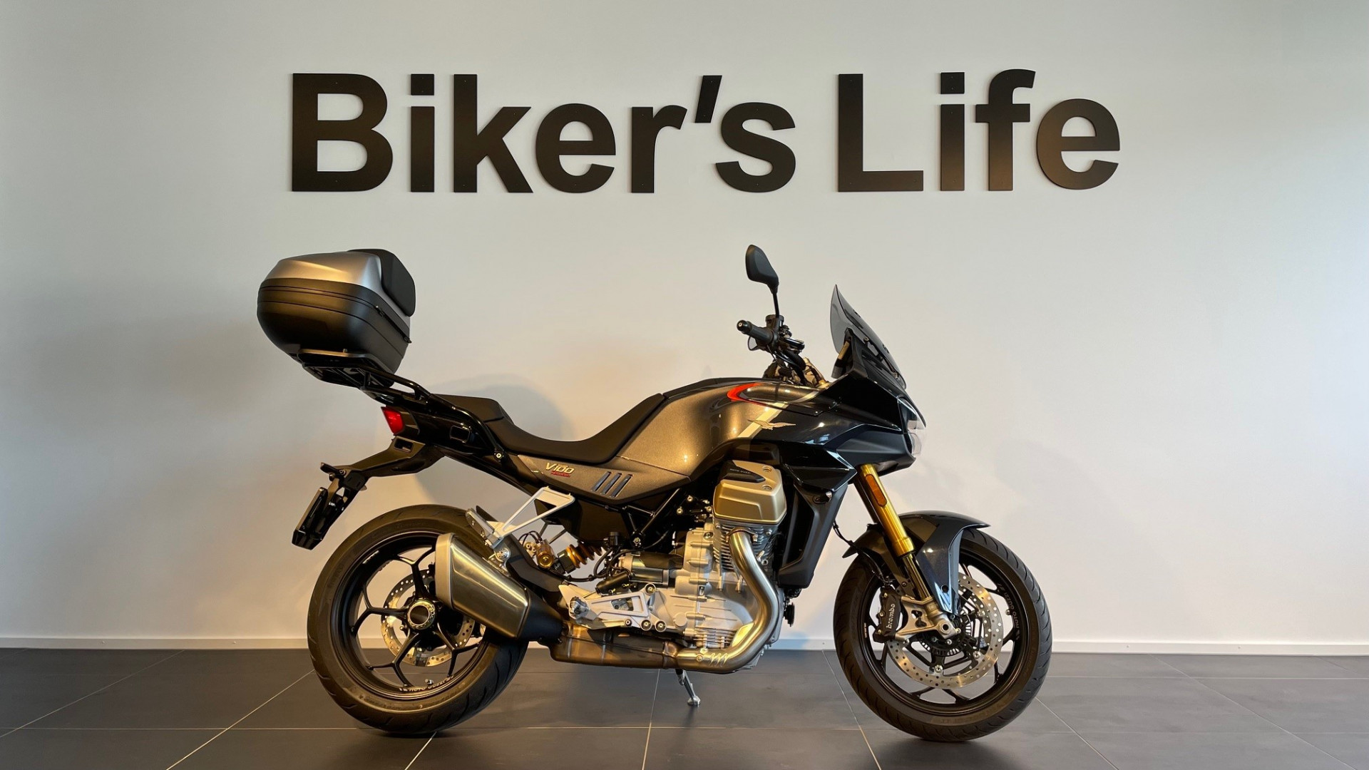 MOTO GUZZI V100 Mandello S-image-0