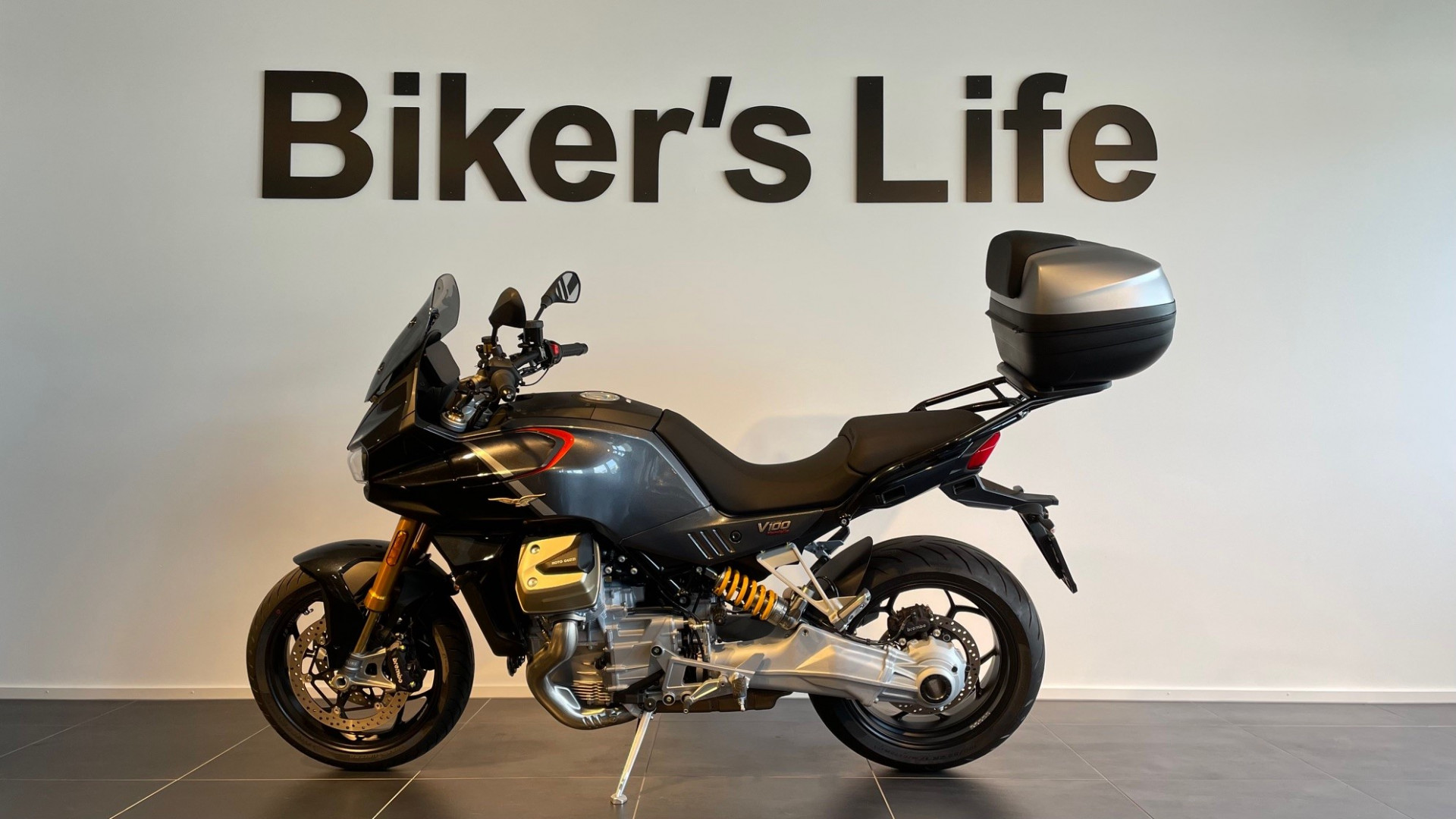 MOTO GUZZI V100 Mandello S-image-1