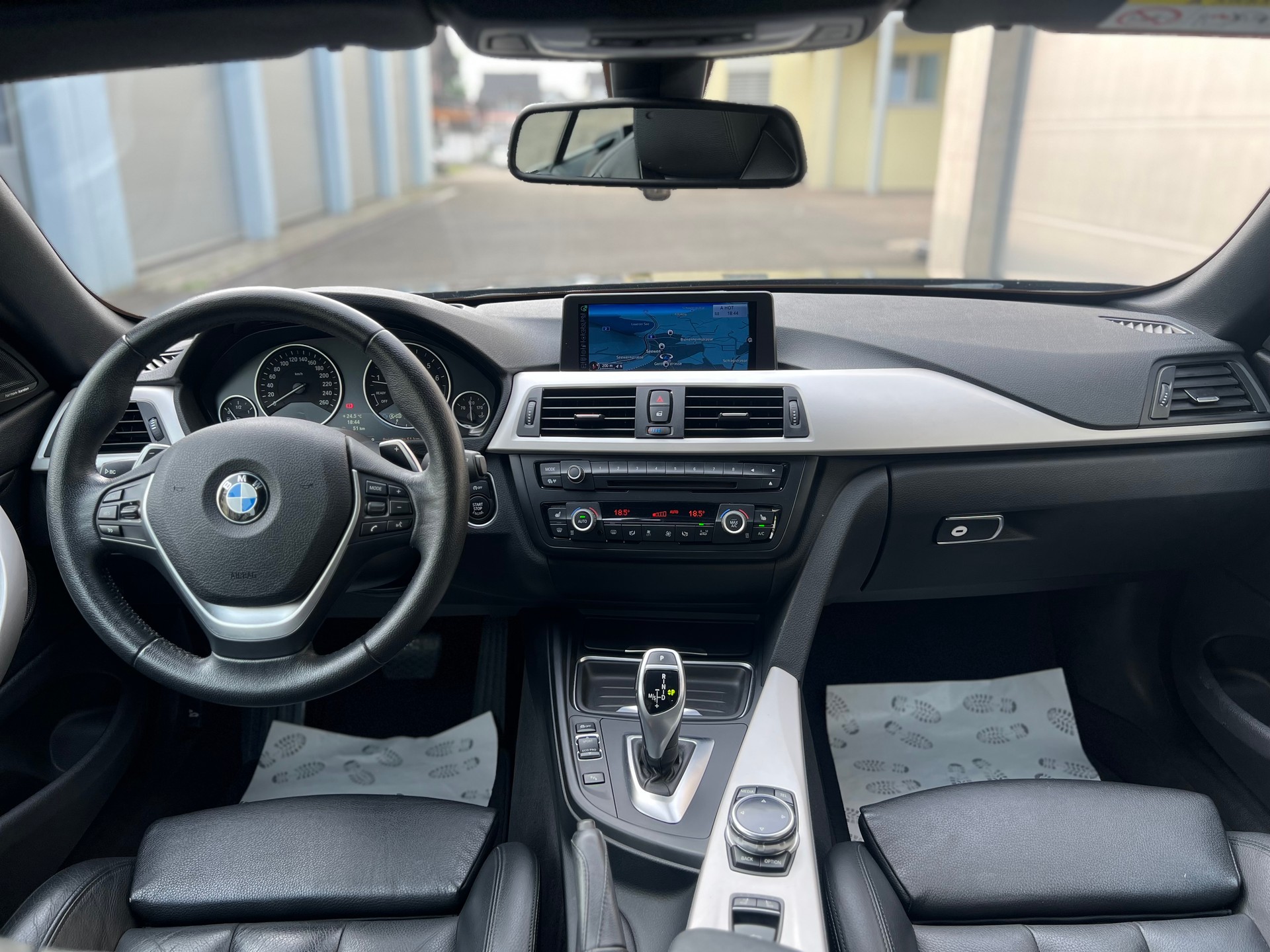 BMW 435i Cabriolet Luxury Line Steptronic-image-26