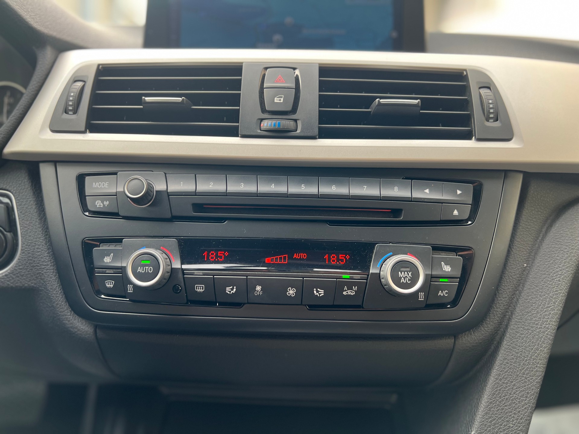 BMW 435i Cabriolet Luxury Line Steptronic-image-22