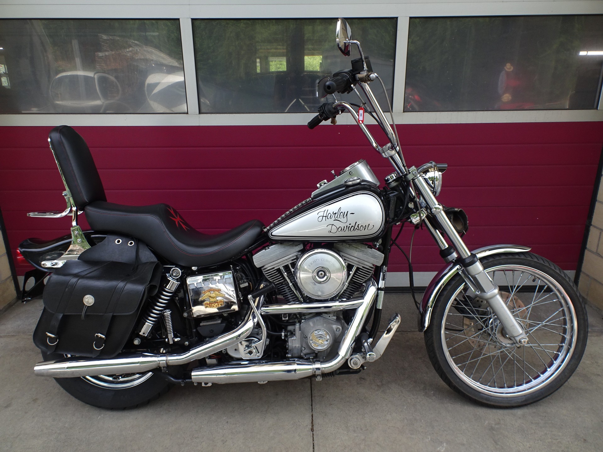 HARLEY-DAVIDSON FXWG Wide Glide