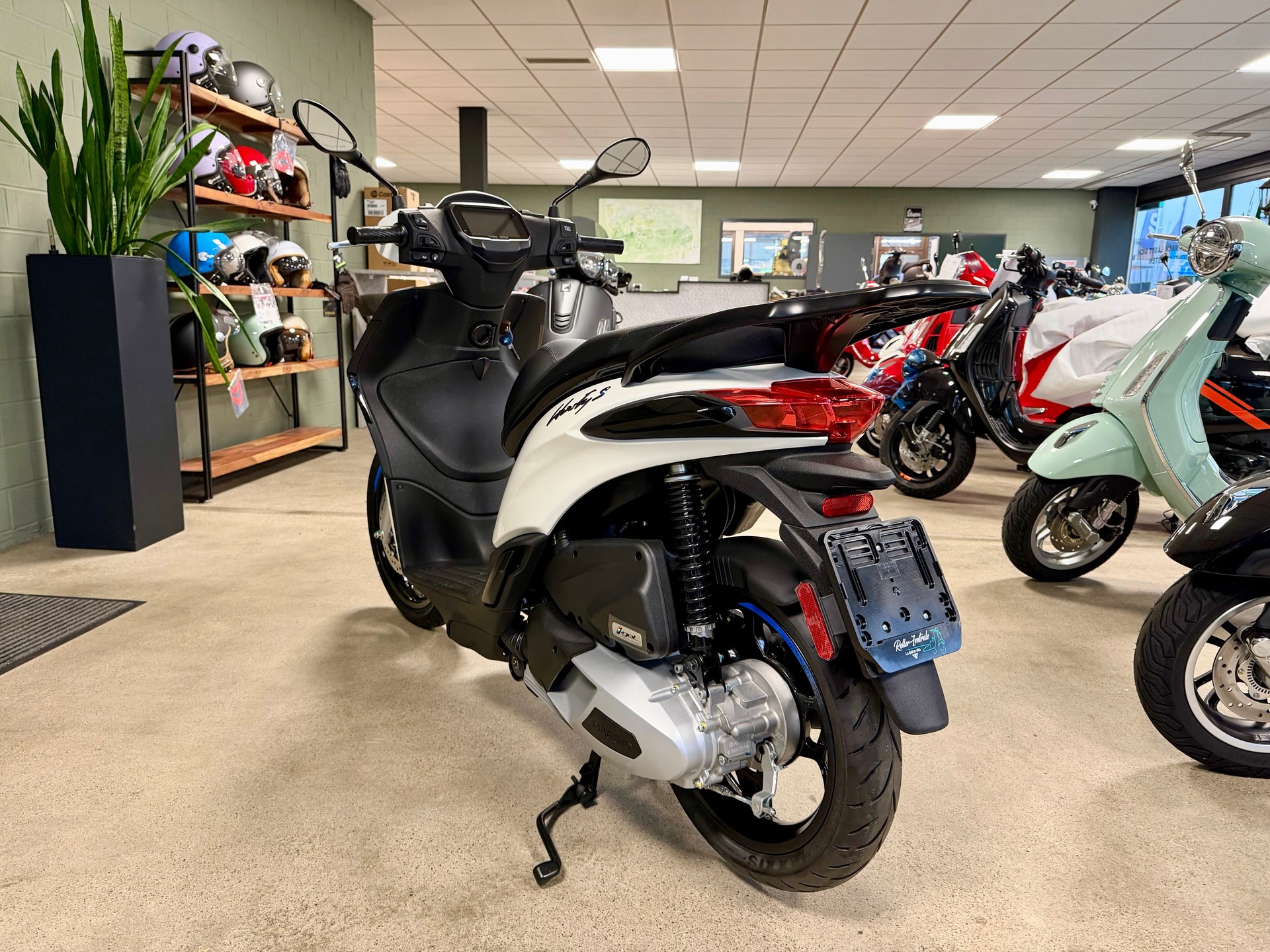 PIAGGIO Sport-image-3