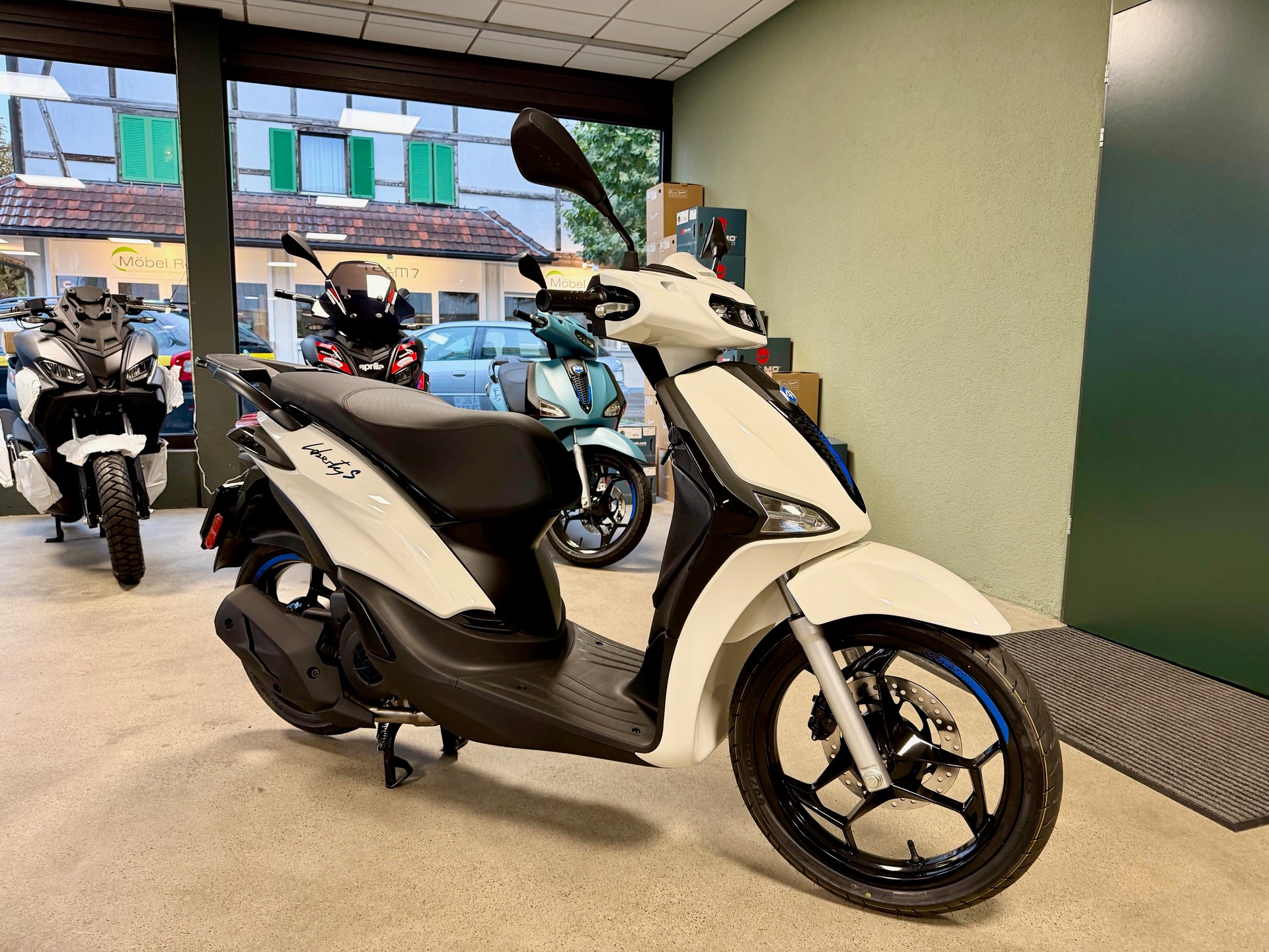PIAGGIO Sport-image-1