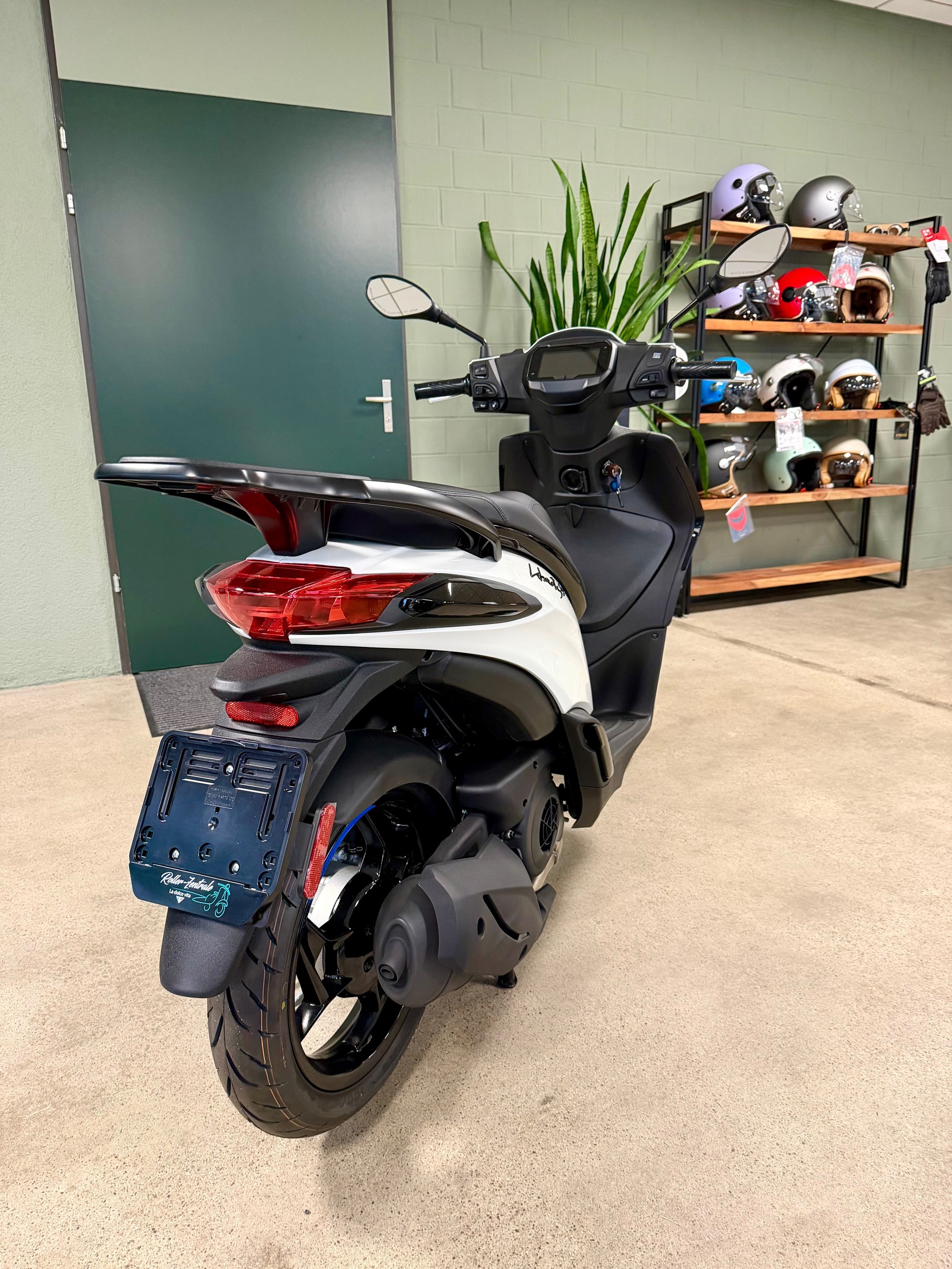 PIAGGIO Sport-image-2