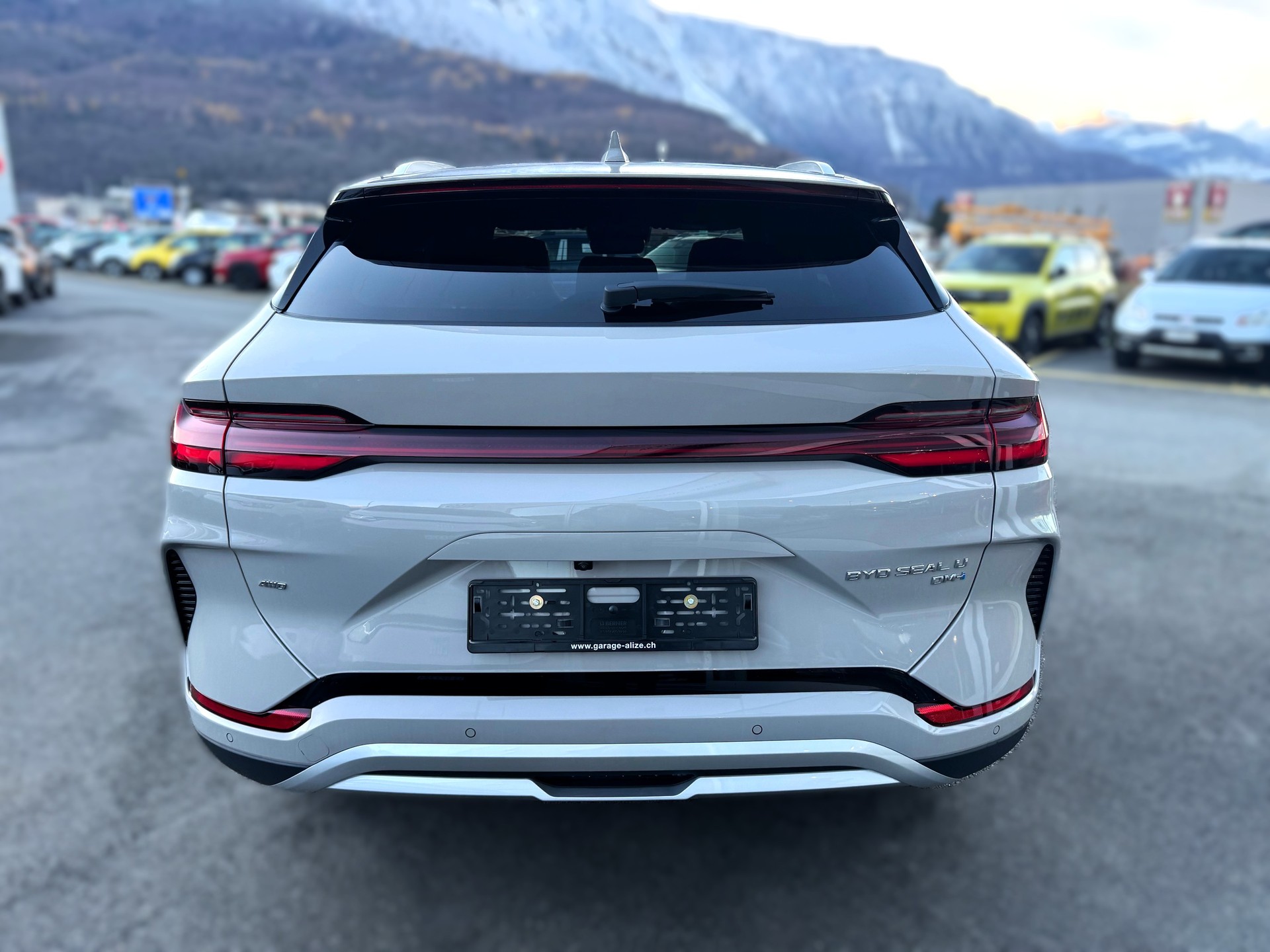 BYD Seal U DM-i Design AWD-image-4