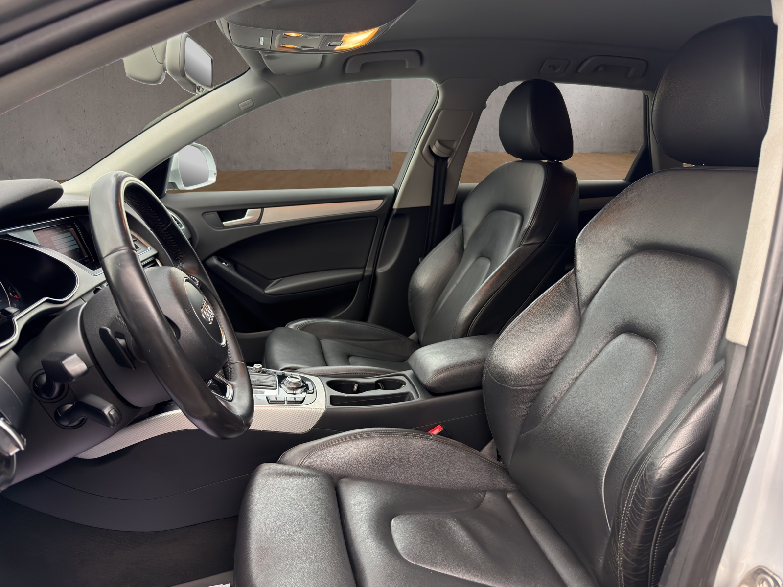 AUDI A4 allroad 2.0 TFSI quattro S-tronic-image-5