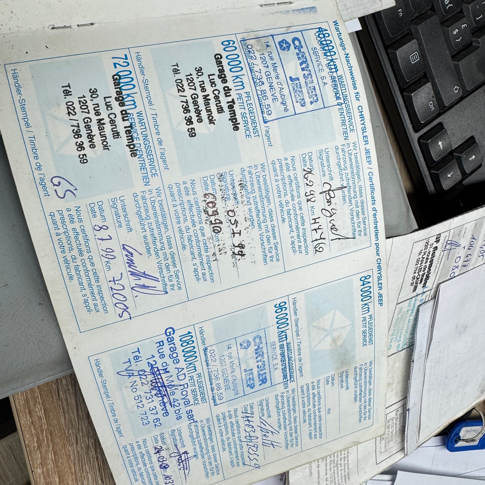 JEEP Grand Cherokee 5.2 Limited Automatic-image-9