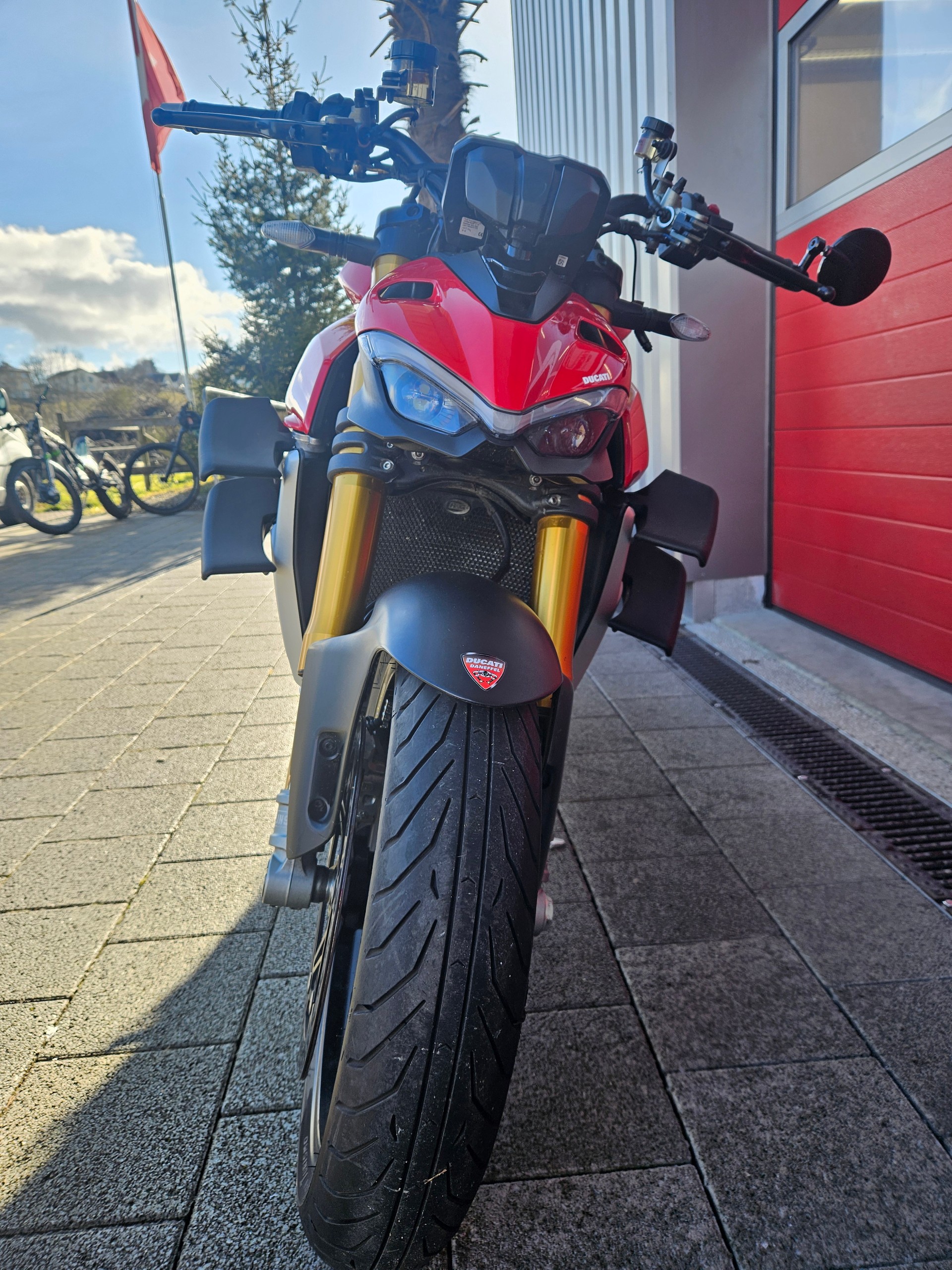 DUCATI Streetfighter V4 S-image-7