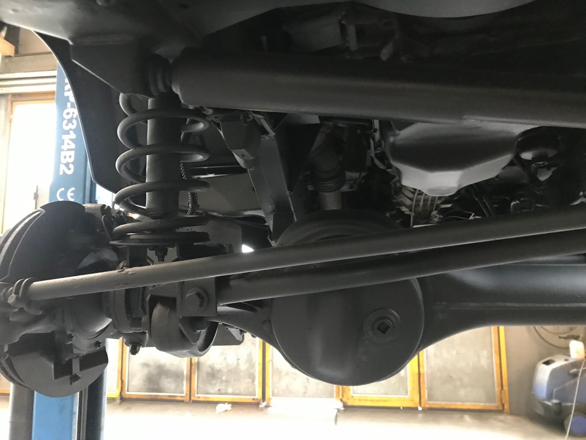 LAND ROVER 110-image-17