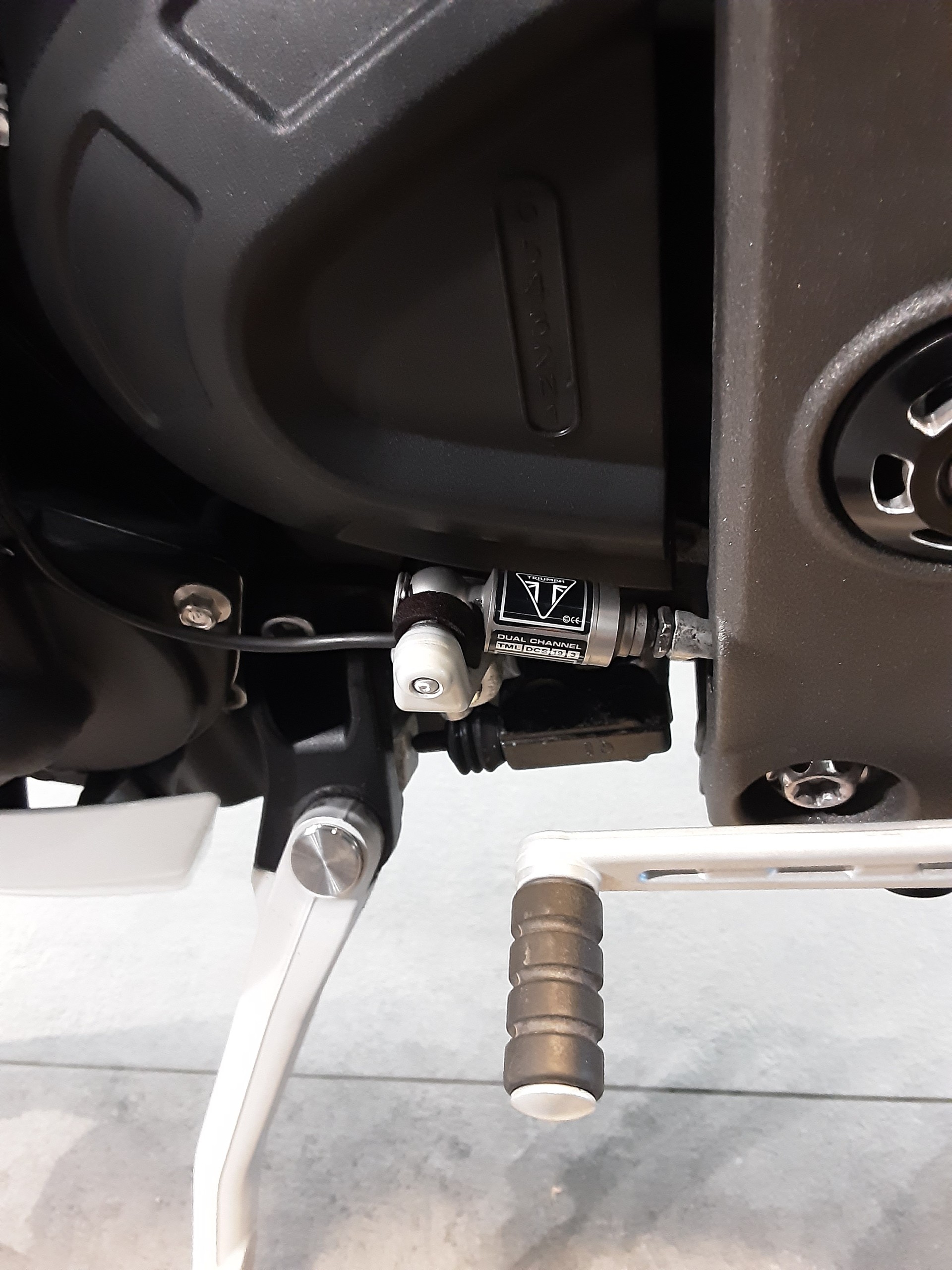 TRIUMPH Speed Triple RS 1050 ABS-image-6