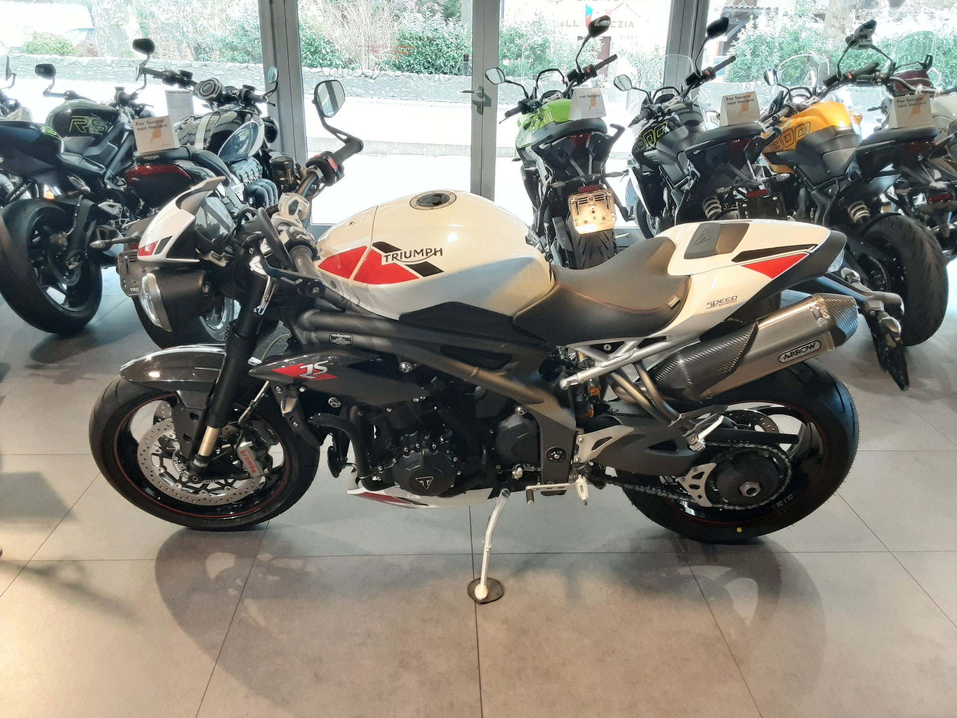 TRIUMPH Speed Triple RS 1050 ABS-image-1