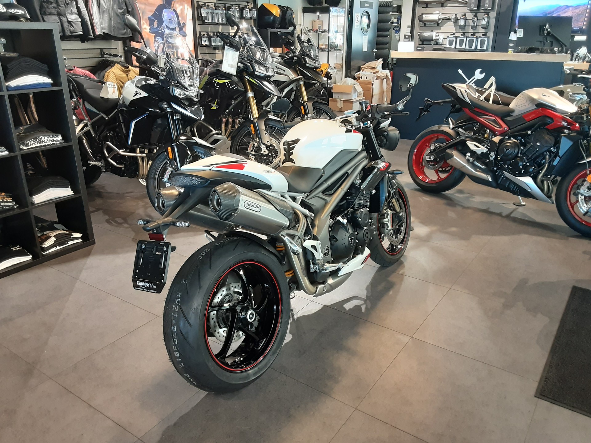 TRIUMPH Speed Triple RS 1050 ABS-image-4