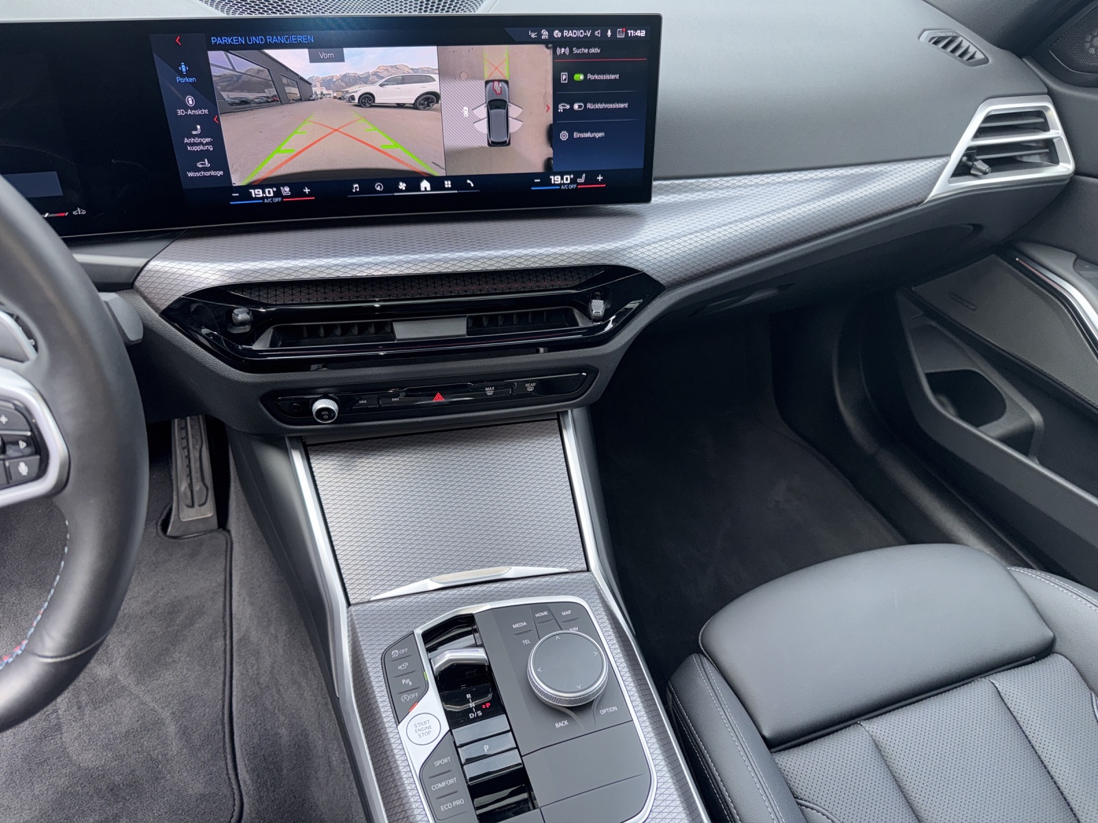 BMW M340i xDrive 48V Touring Steptronic M Sport Pro-image-11