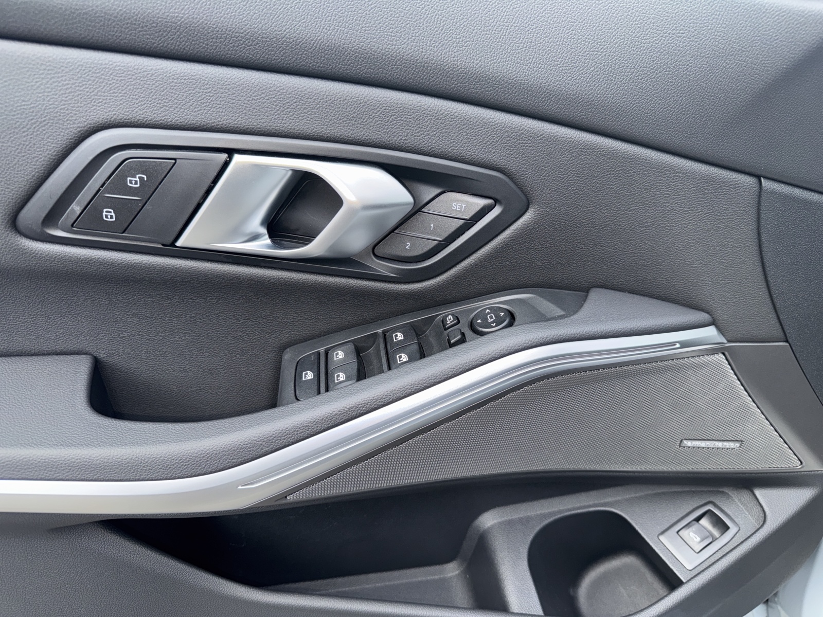 BMW M340i xDrive 48V Touring Steptronic M Sport Pro-image-15