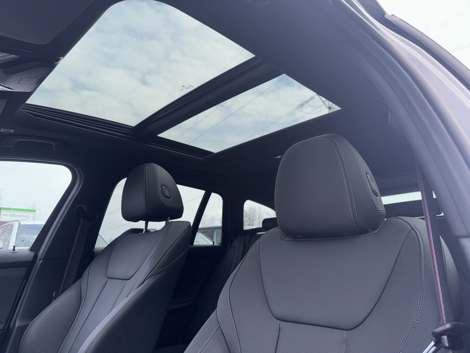 BMW M340i xDrive 48V Touring Steptronic M Sport Pro-image-16