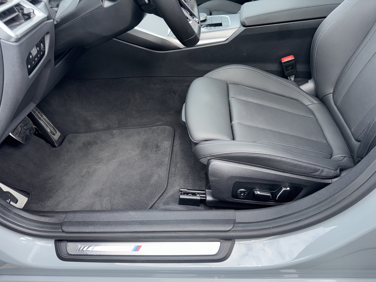 BMW M340i xDrive 48V Touring Steptronic M Sport Pro-image-18