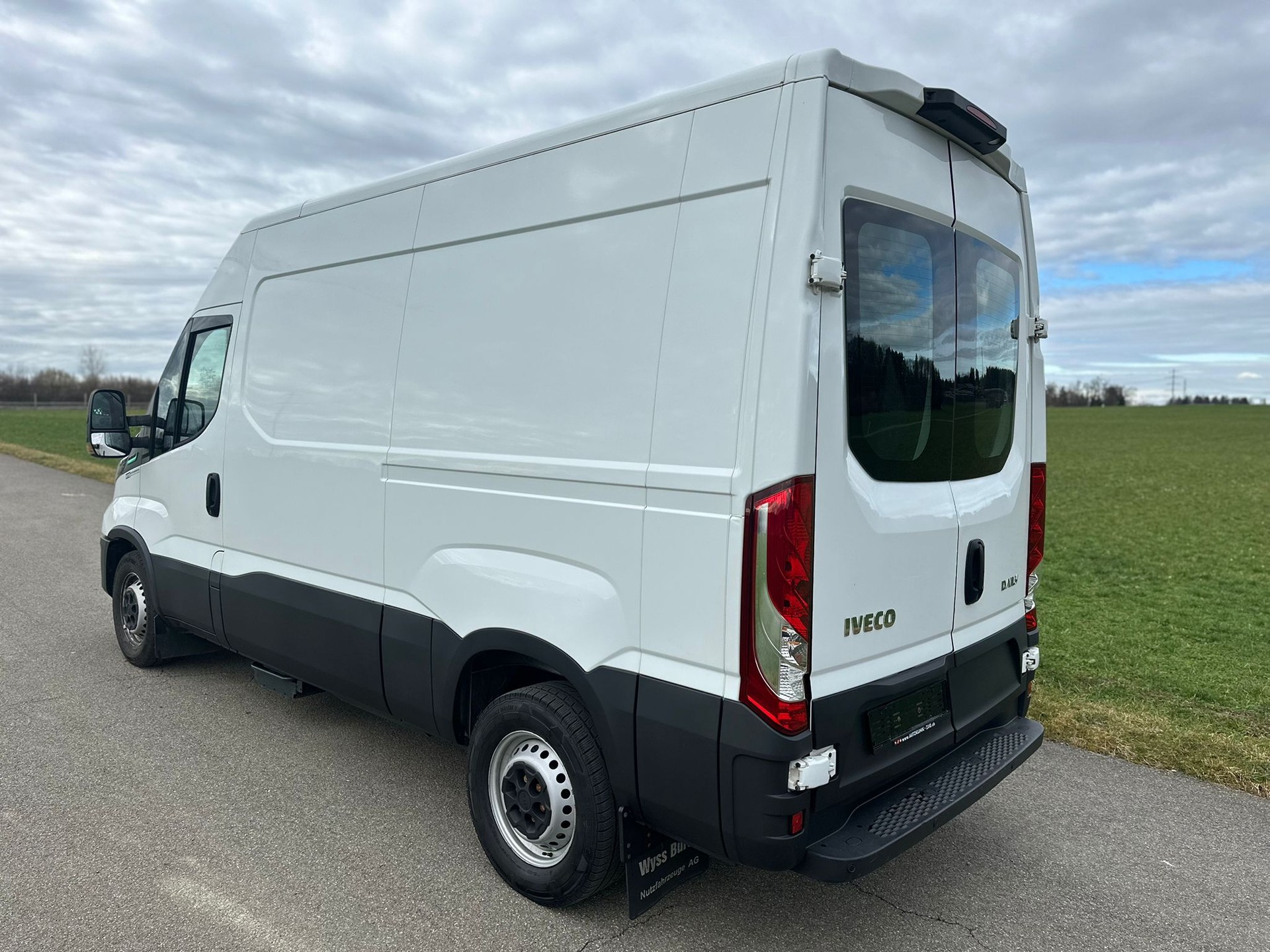 IVECO 35 S 14 NA8 V-image-7