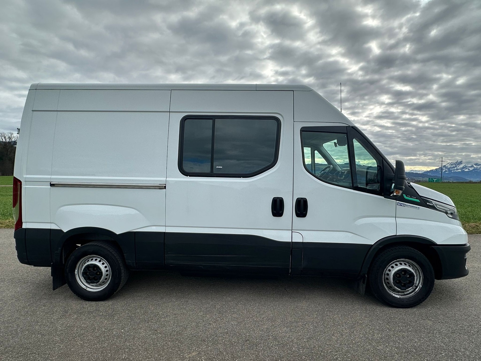 IVECO 35 S 14 NA8 V-image-4