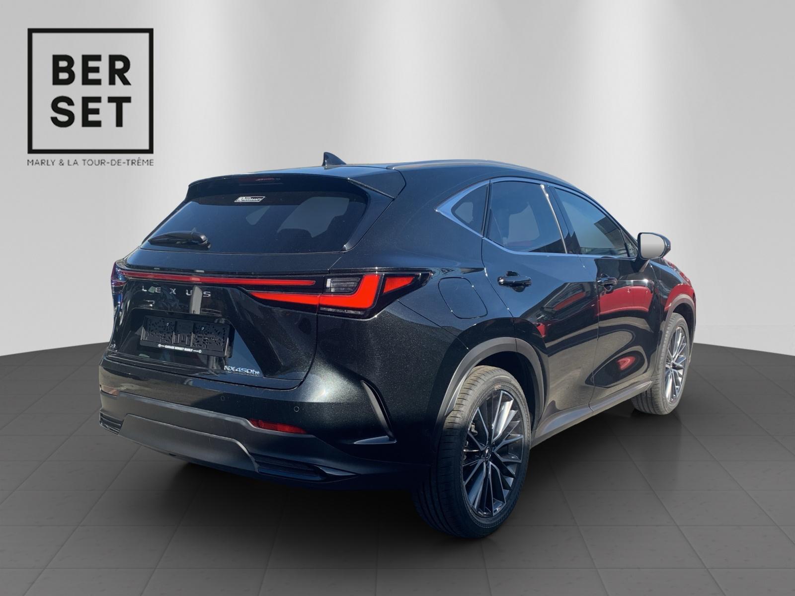 LEXUS NX 450h+ Excellence-showroom-element-2