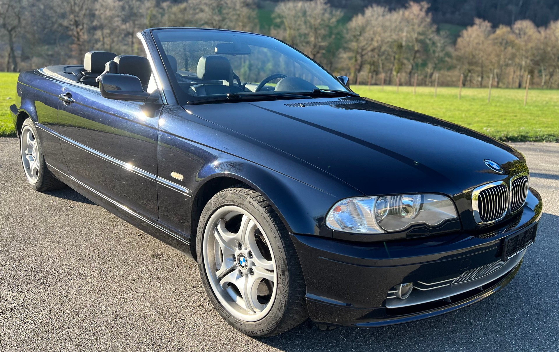 BMW 330Ci Cabriolet-image-2